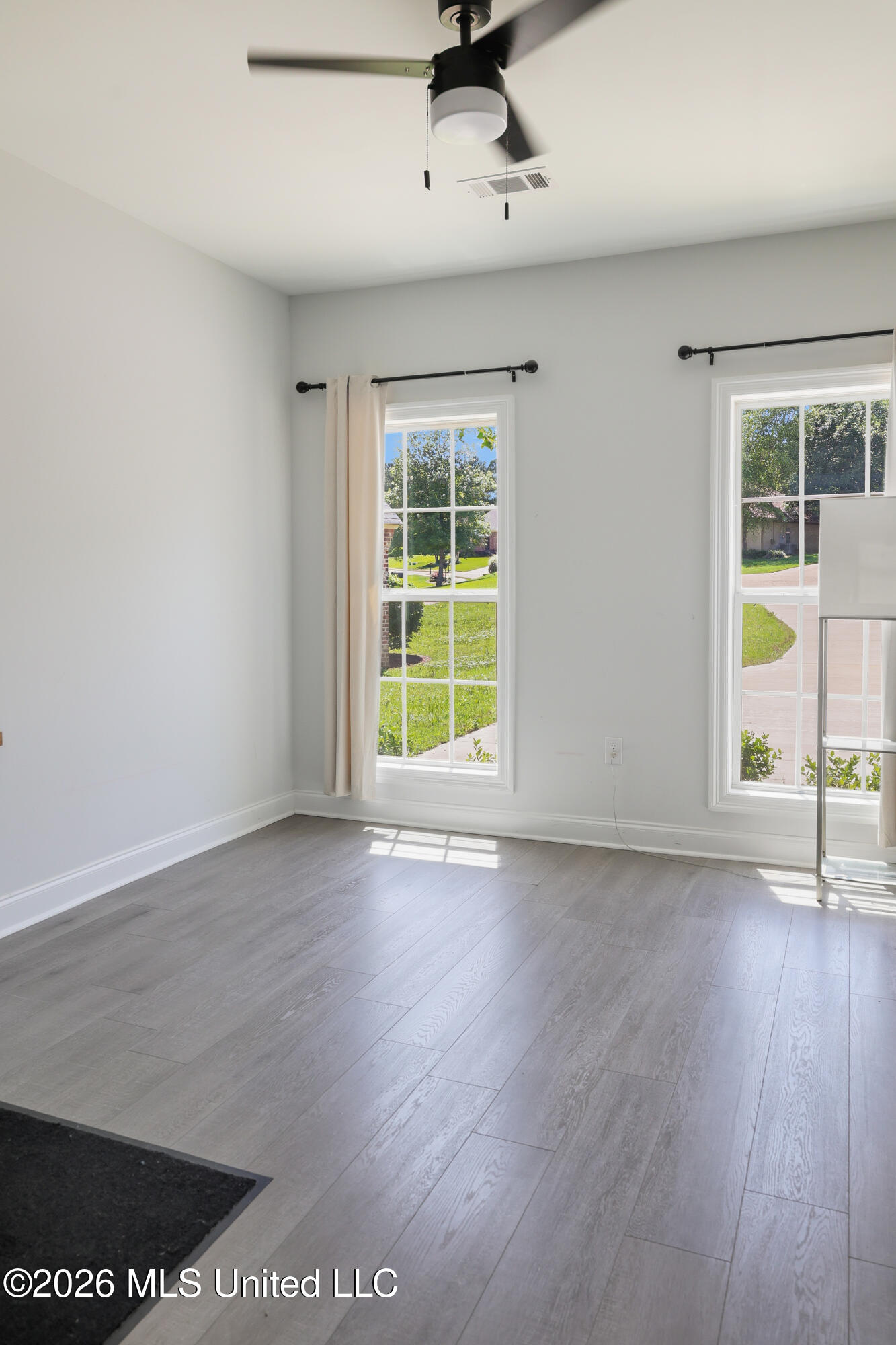 104 Azalea Cove Property Photo 28