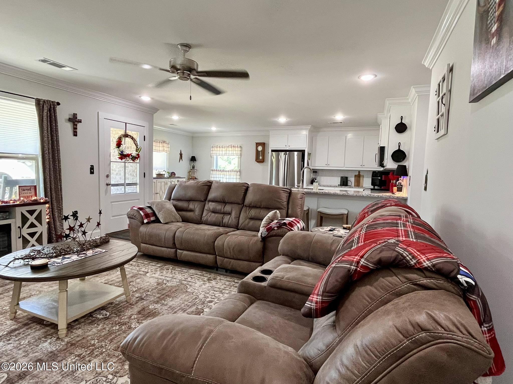 1421 Scr 66 Road Property Photo 13