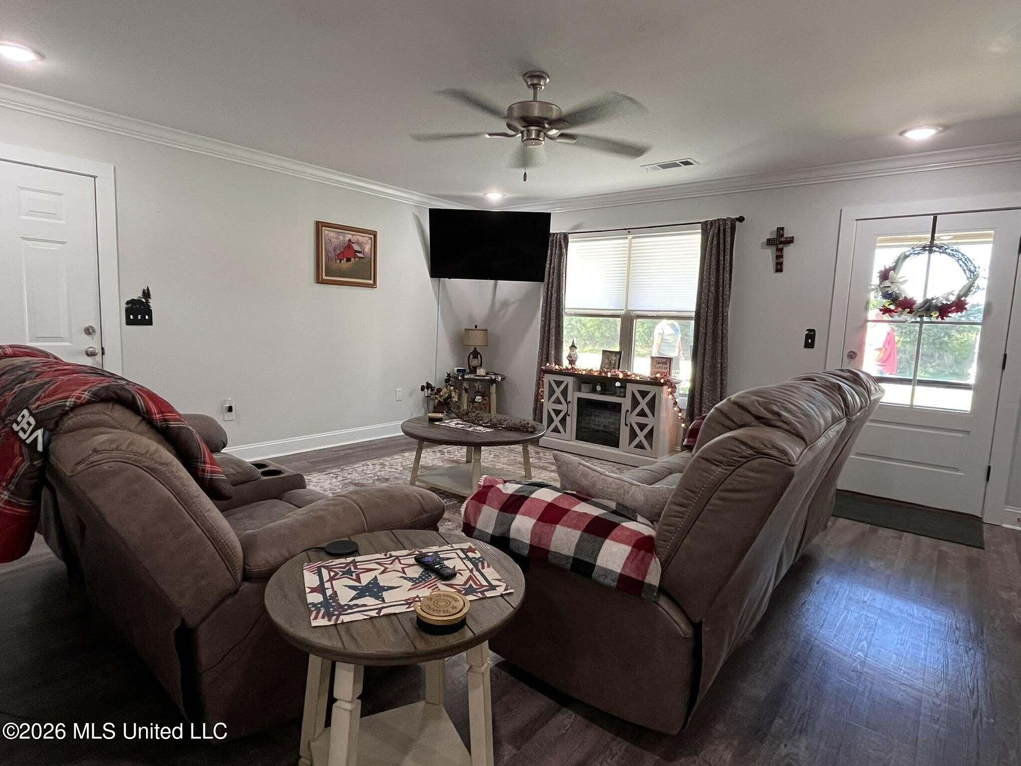 1421 Scr 66 Road Property Photo 29