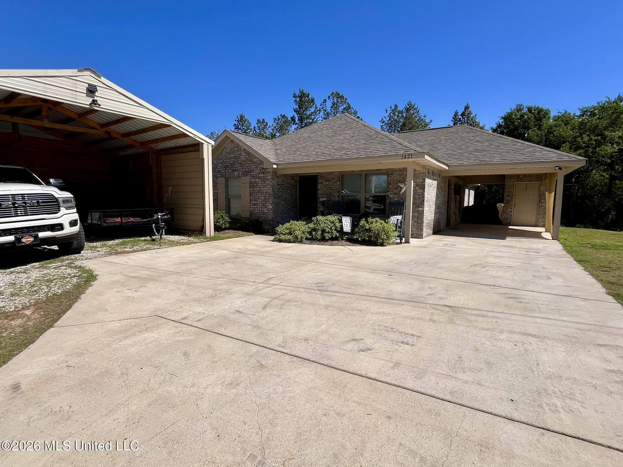 1421 Scr 66 Road Property Photo 31