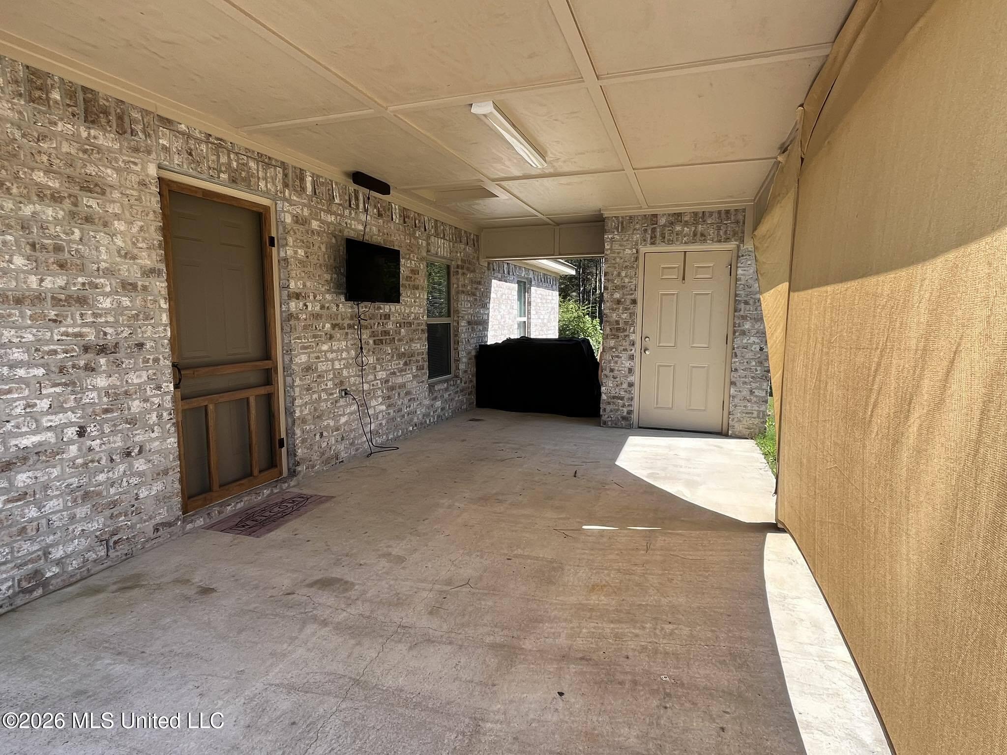 1421 Scr 66 Road Property Photo 43