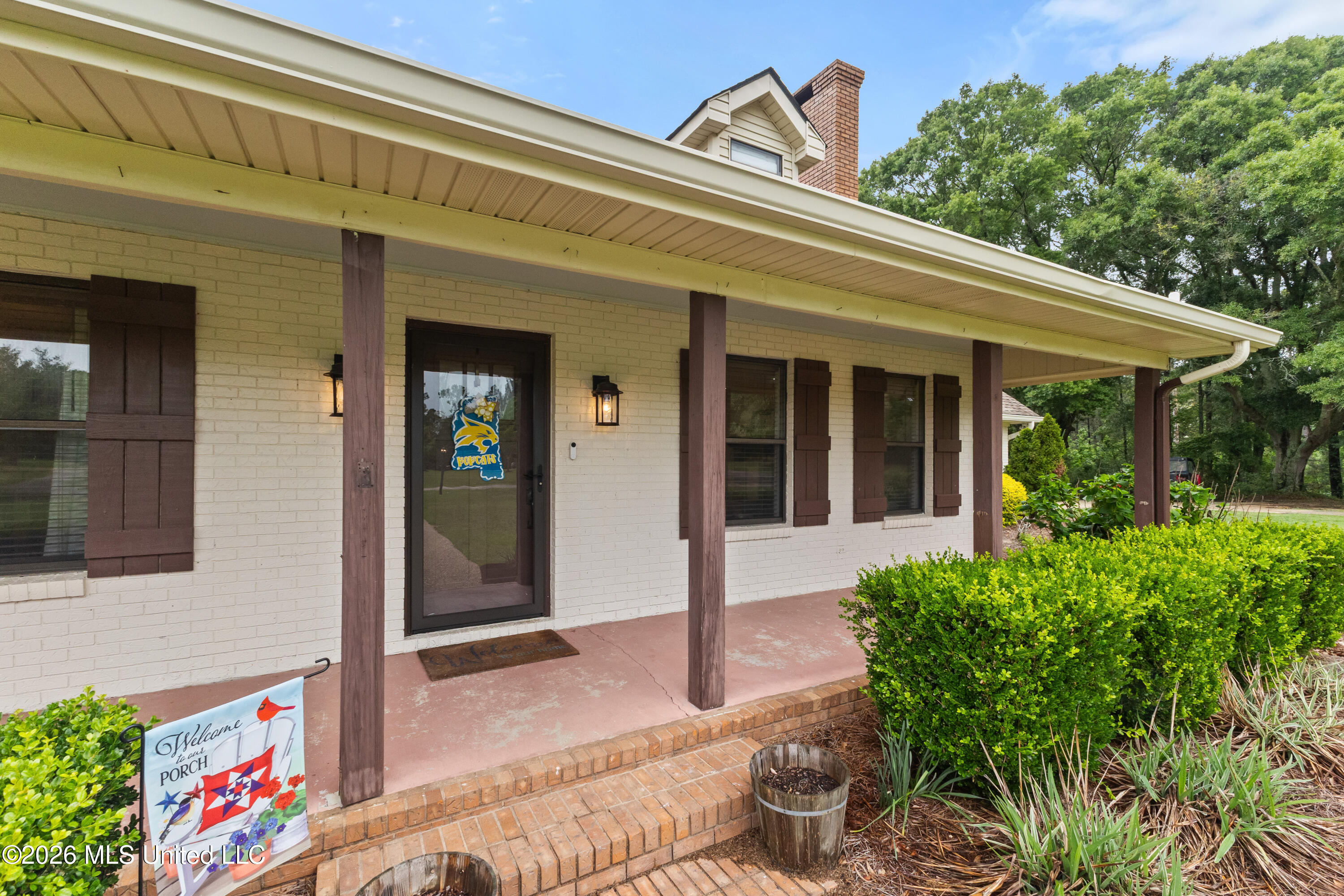 1329 Grantham Road Property Photo 8