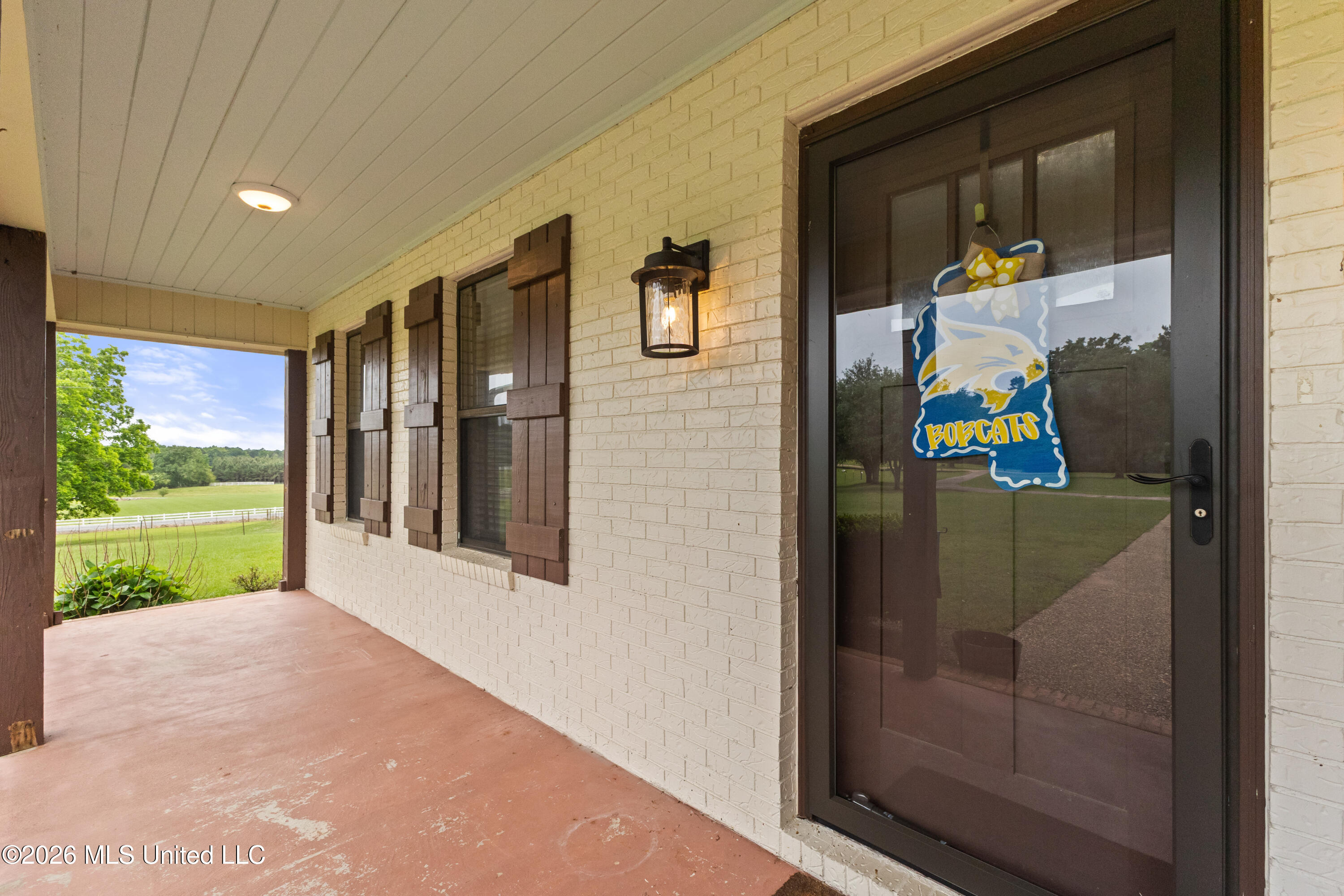 1329 Grantham Road Property Photo 9