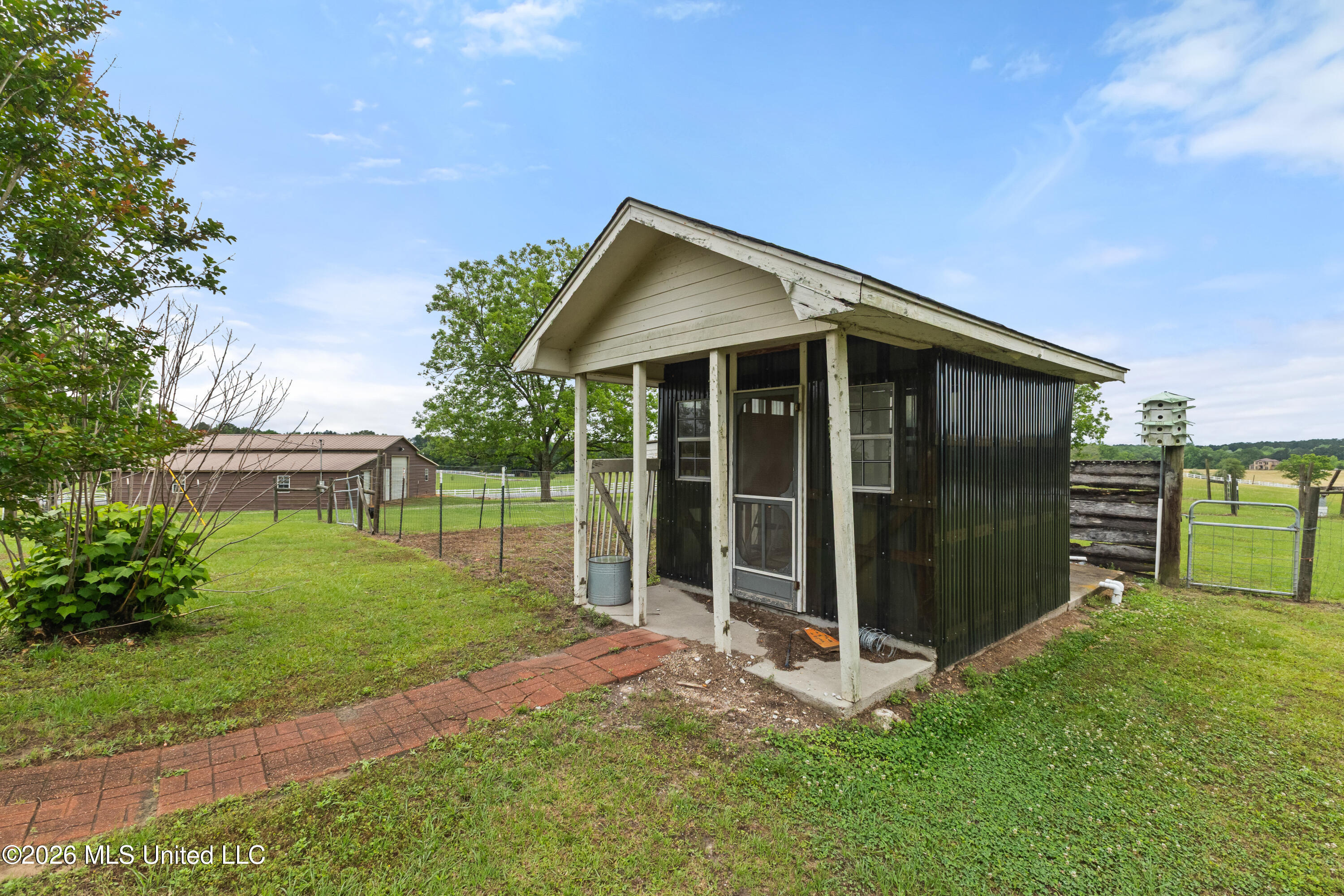 1329 Grantham Road Property Photo 44