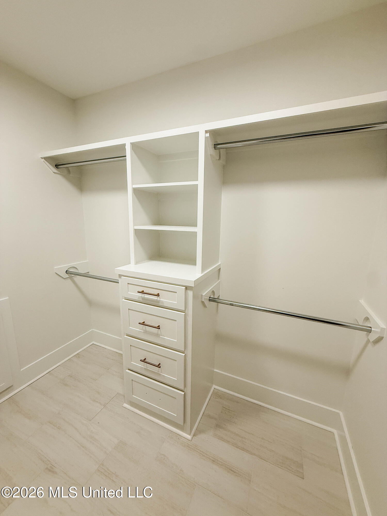 1416 E Beach Boulevard Property Photo 48