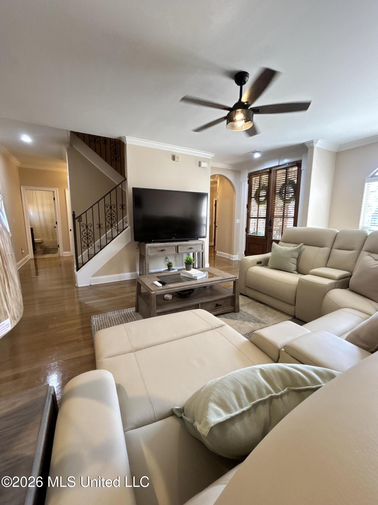 9084 Belle Maison Boulevard Property Photo 8