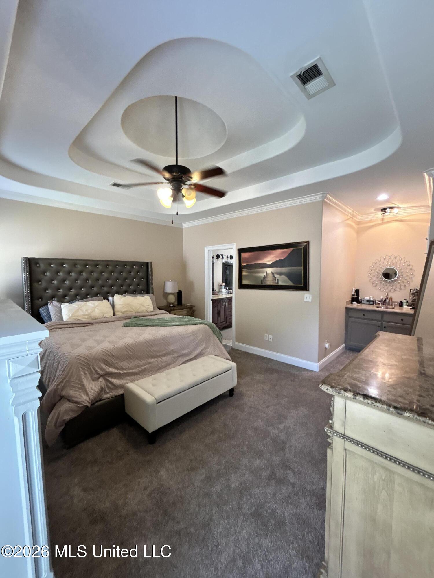 9084 Belle Maison Boulevard Property Photo 16