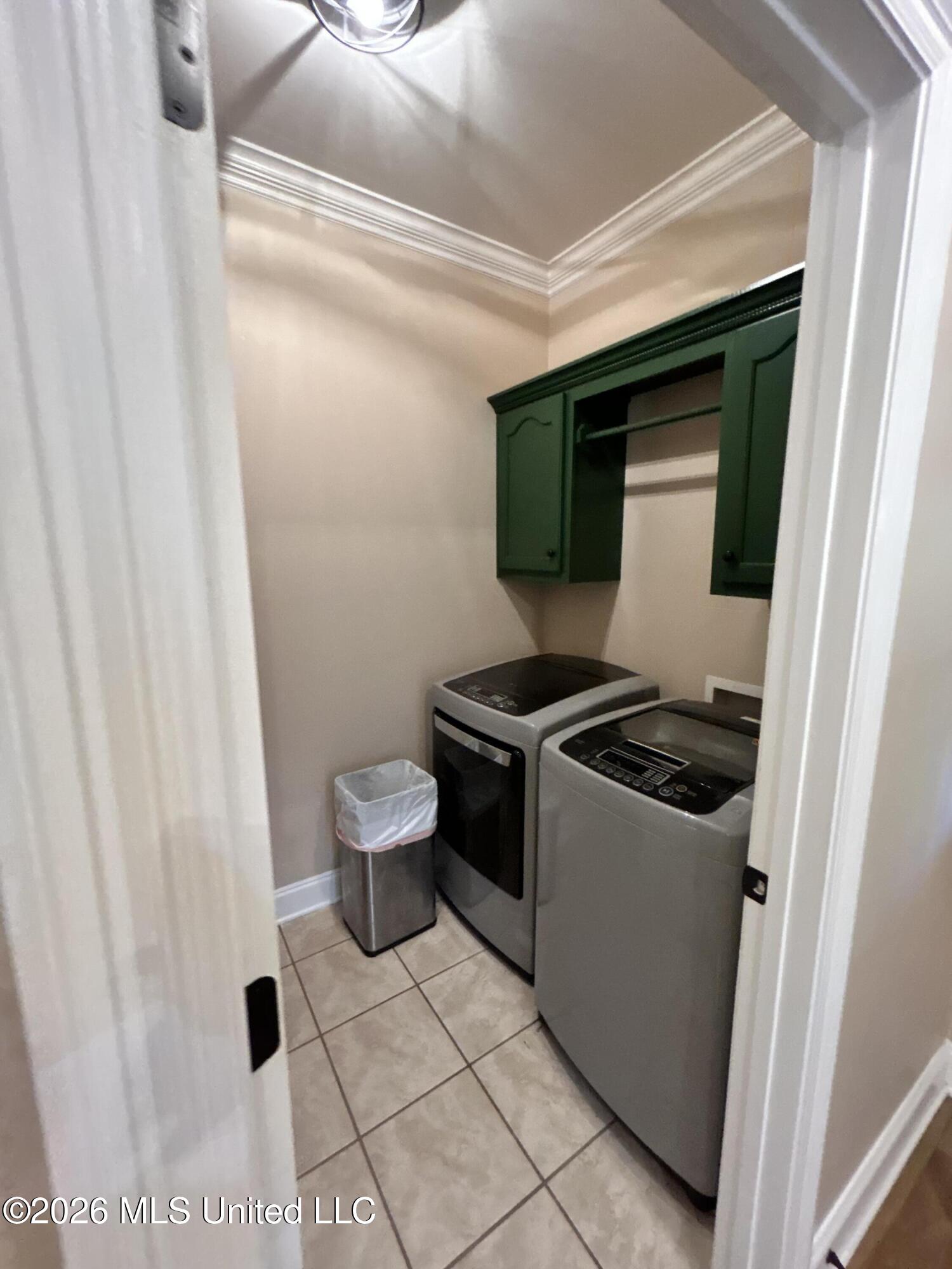 9084 Belle Maison Boulevard Property Photo 23