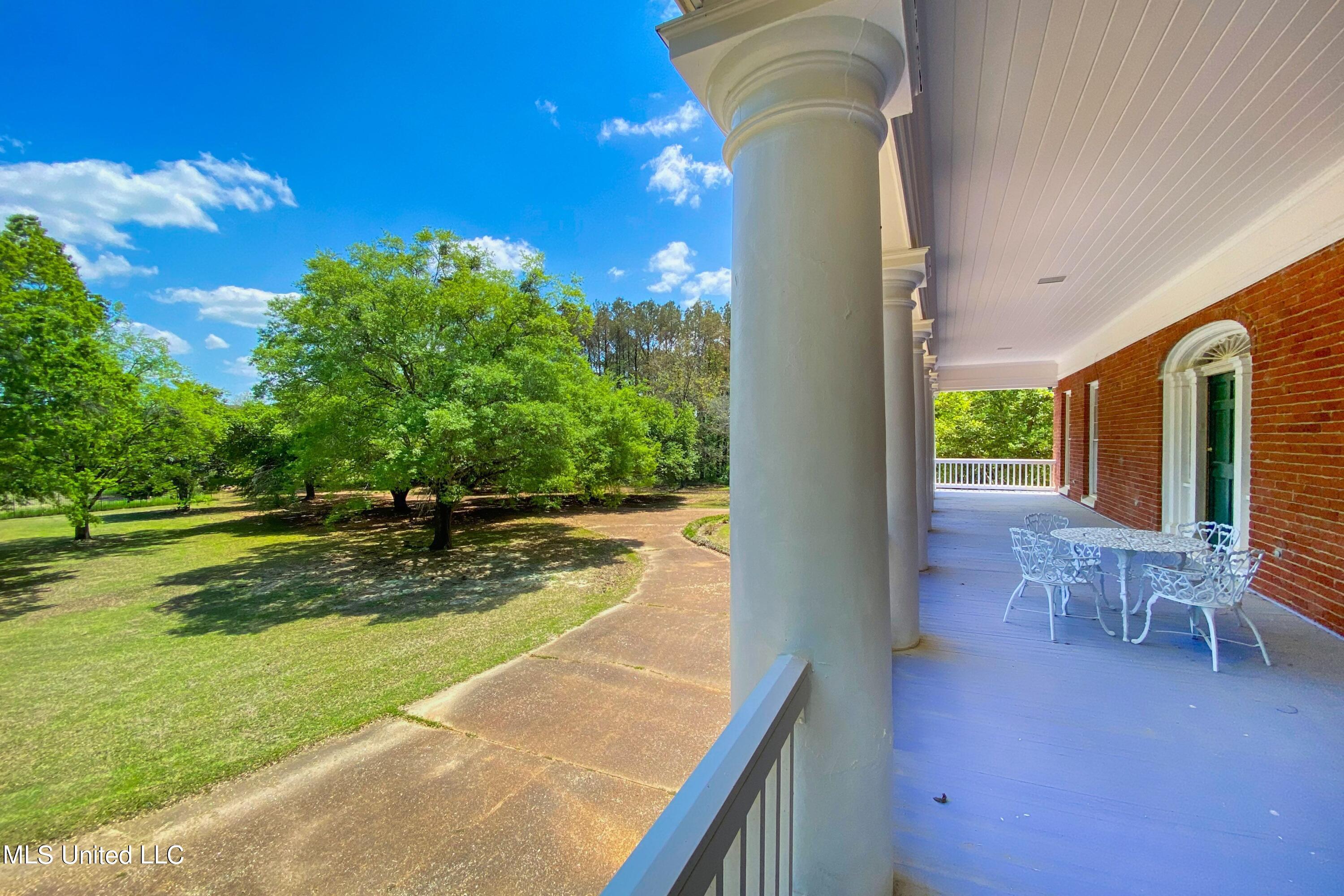 16487 Highway 3 Property Photo 52