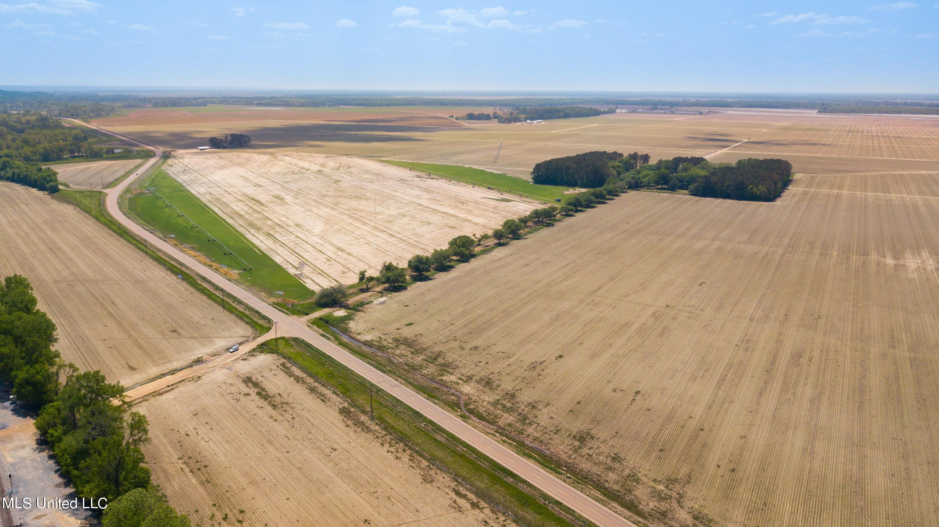 16487 Highway 3 Property Photo 62