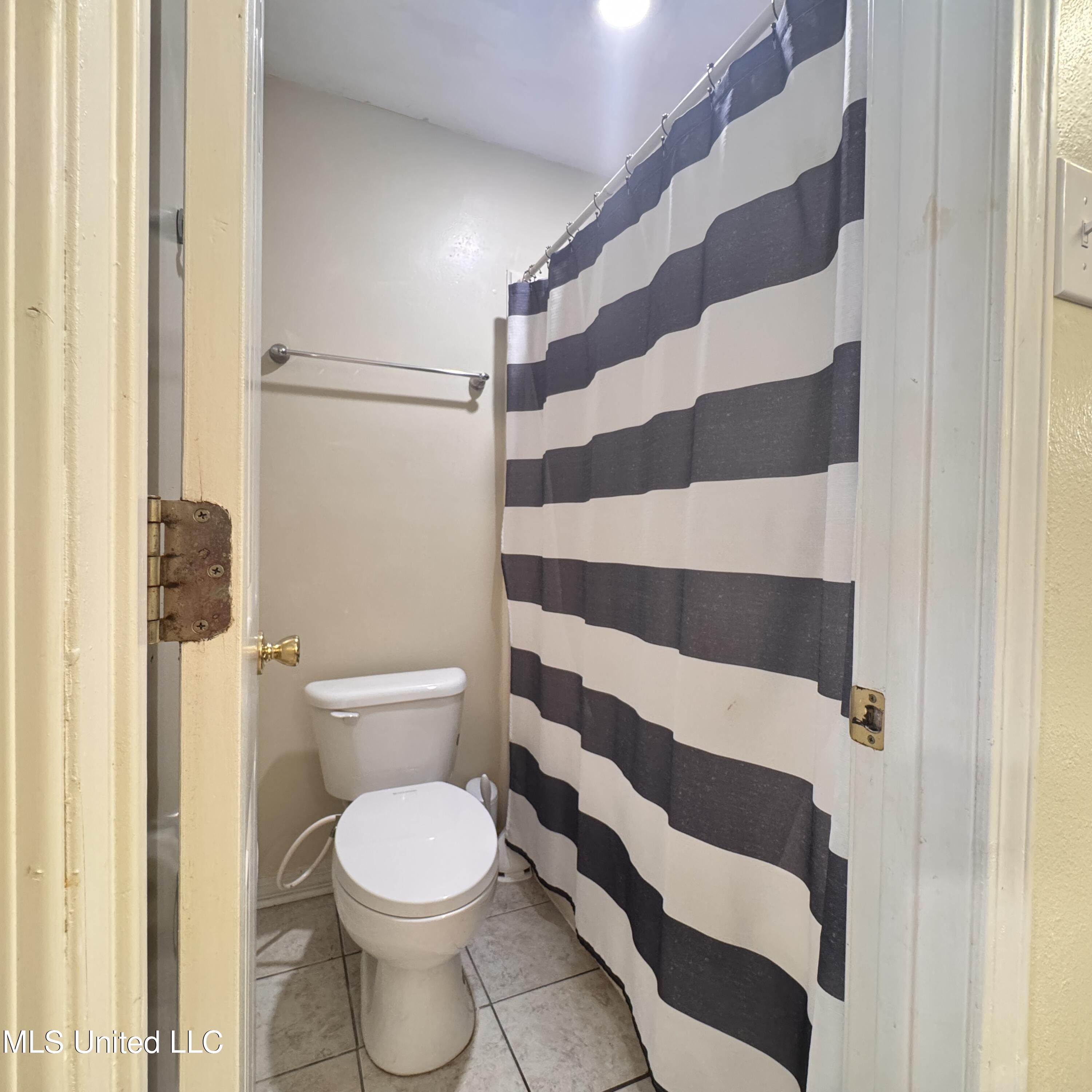 7828 Koko Place Property Photo 17