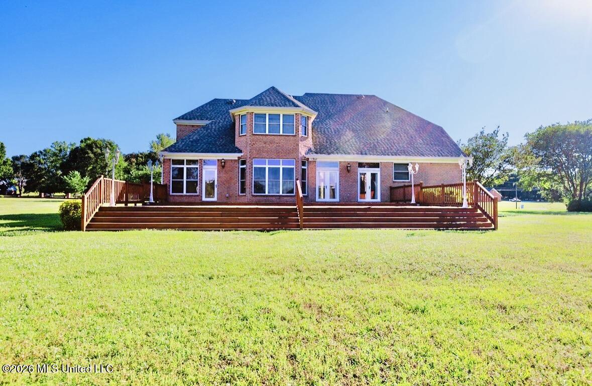 15 Lakeshore Drive Property Photo 8