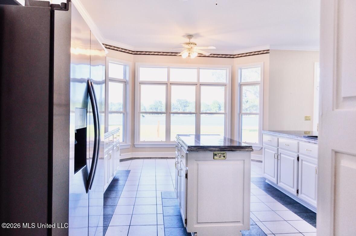 15 Lakeshore Drive Property Photo 14