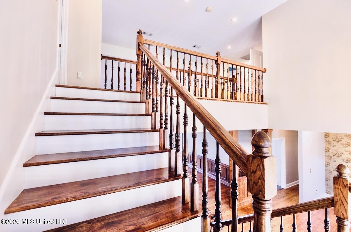 15 Lakeshore Drive Property Photo 43