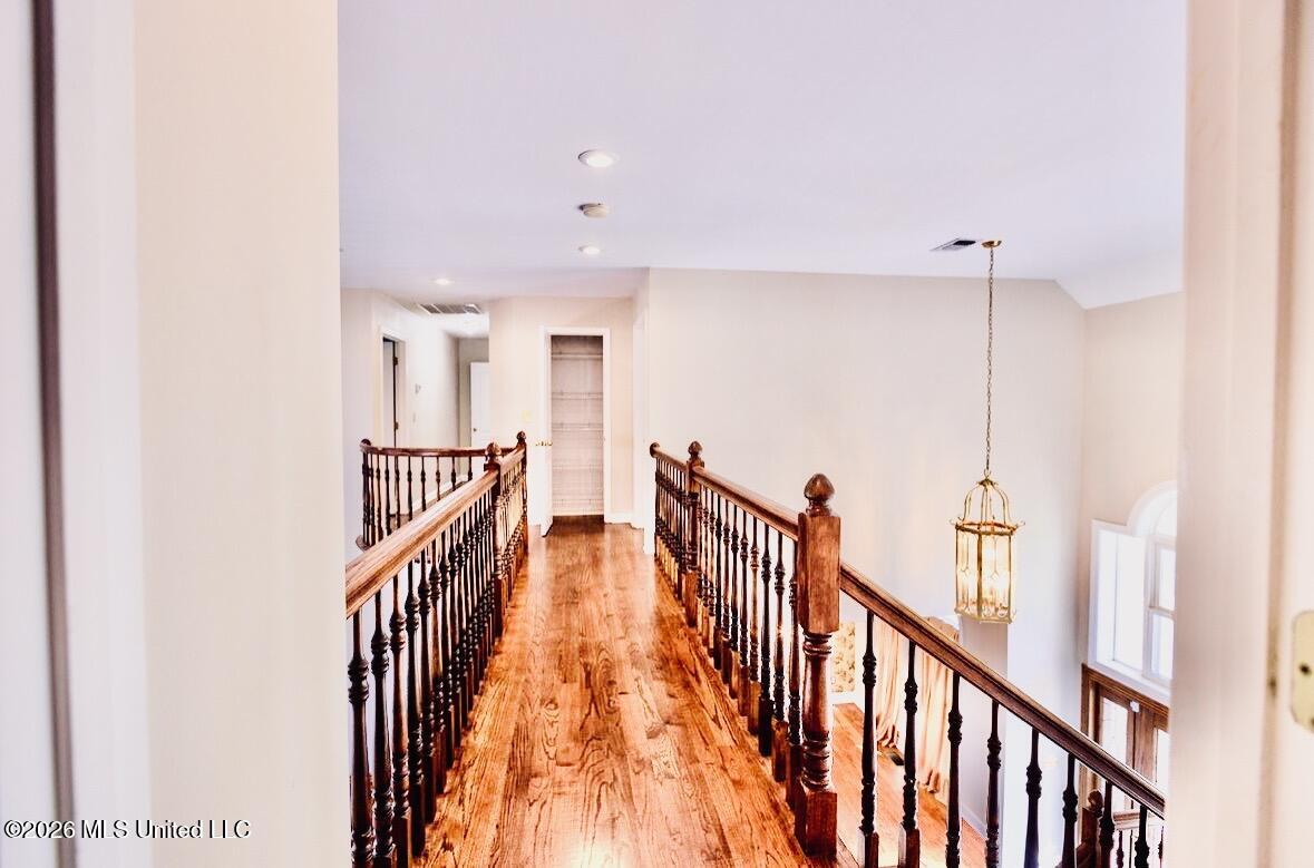 15 Lakeshore Drive Property Photo 44