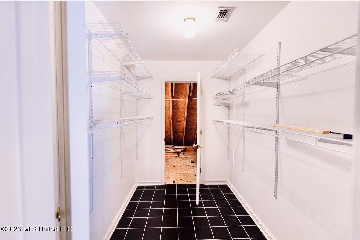 15 Lakeshore Drive Property Photo 52