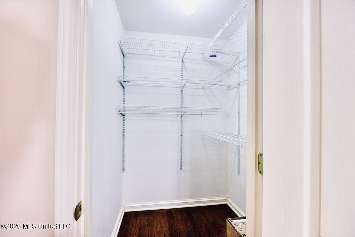 15 Lakeshore Drive Property Photo 59