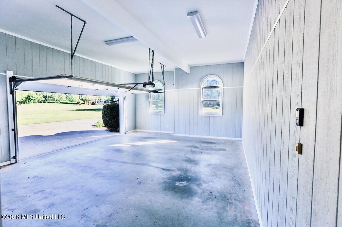 15 Lakeshore Drive Property Photo 74