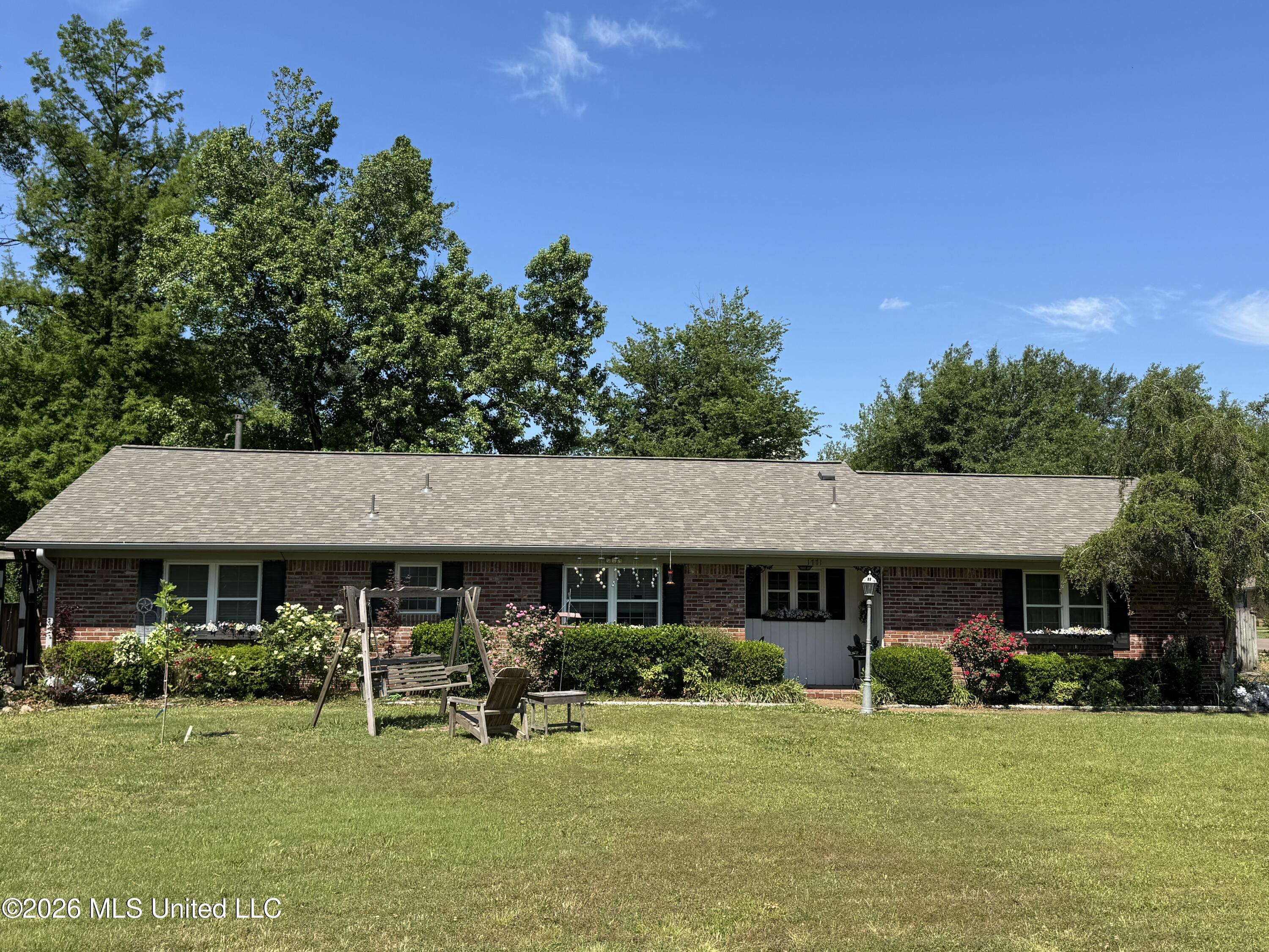 1771 Cummins Avenue Property Photo 1