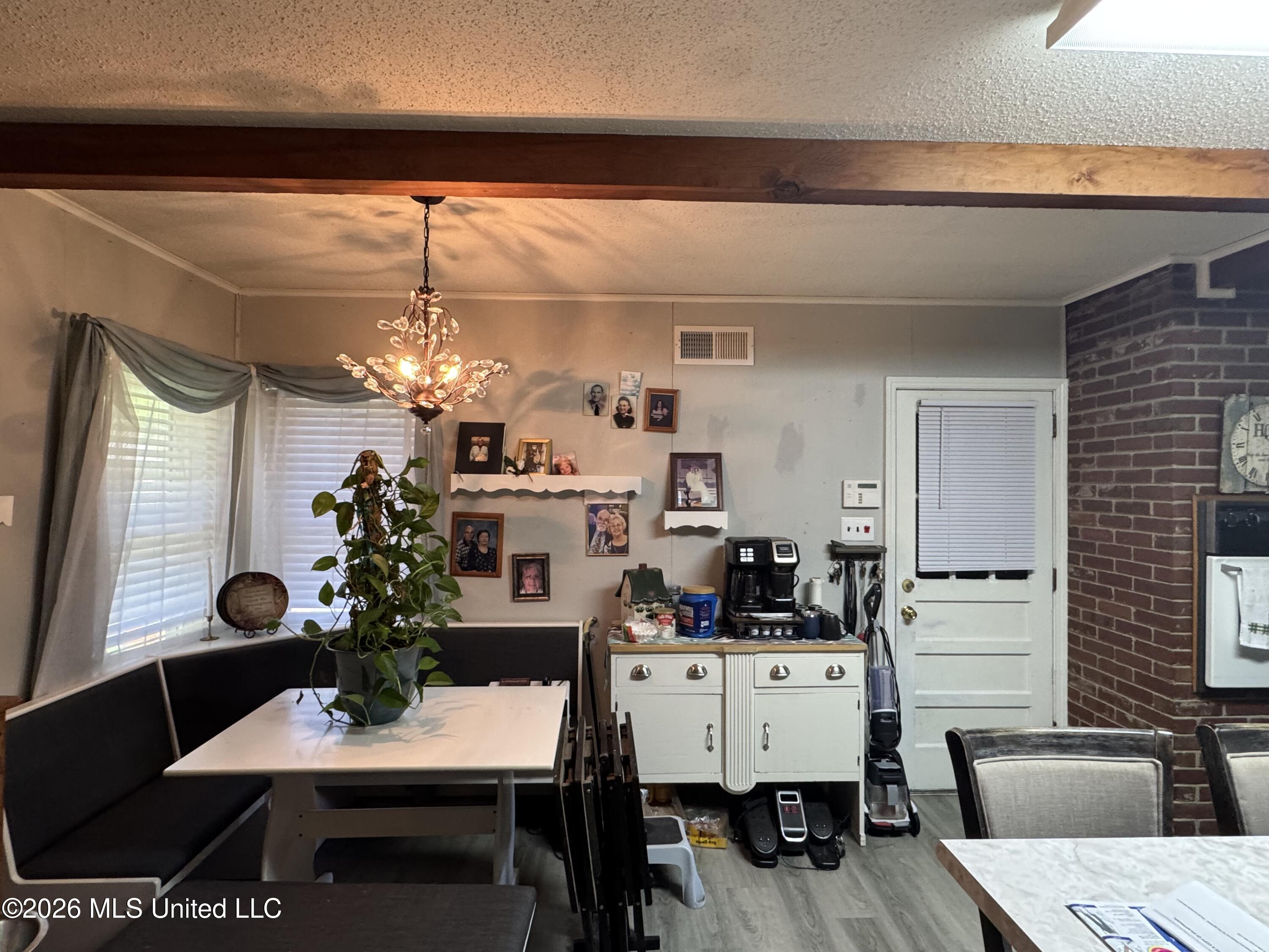 1771 Cummins Avenue Property Photo 7
