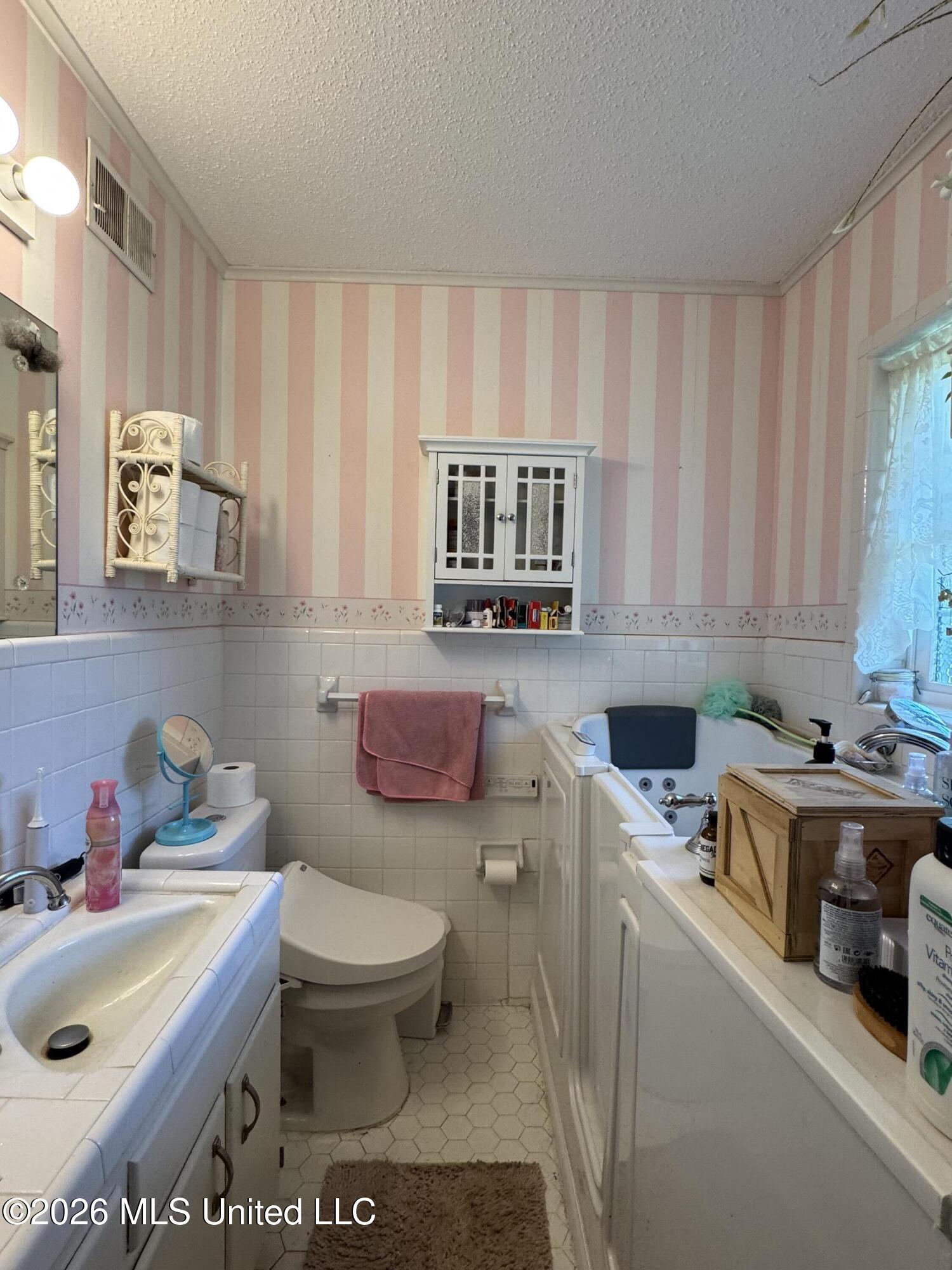 1771 Cummins Avenue Property Photo 13