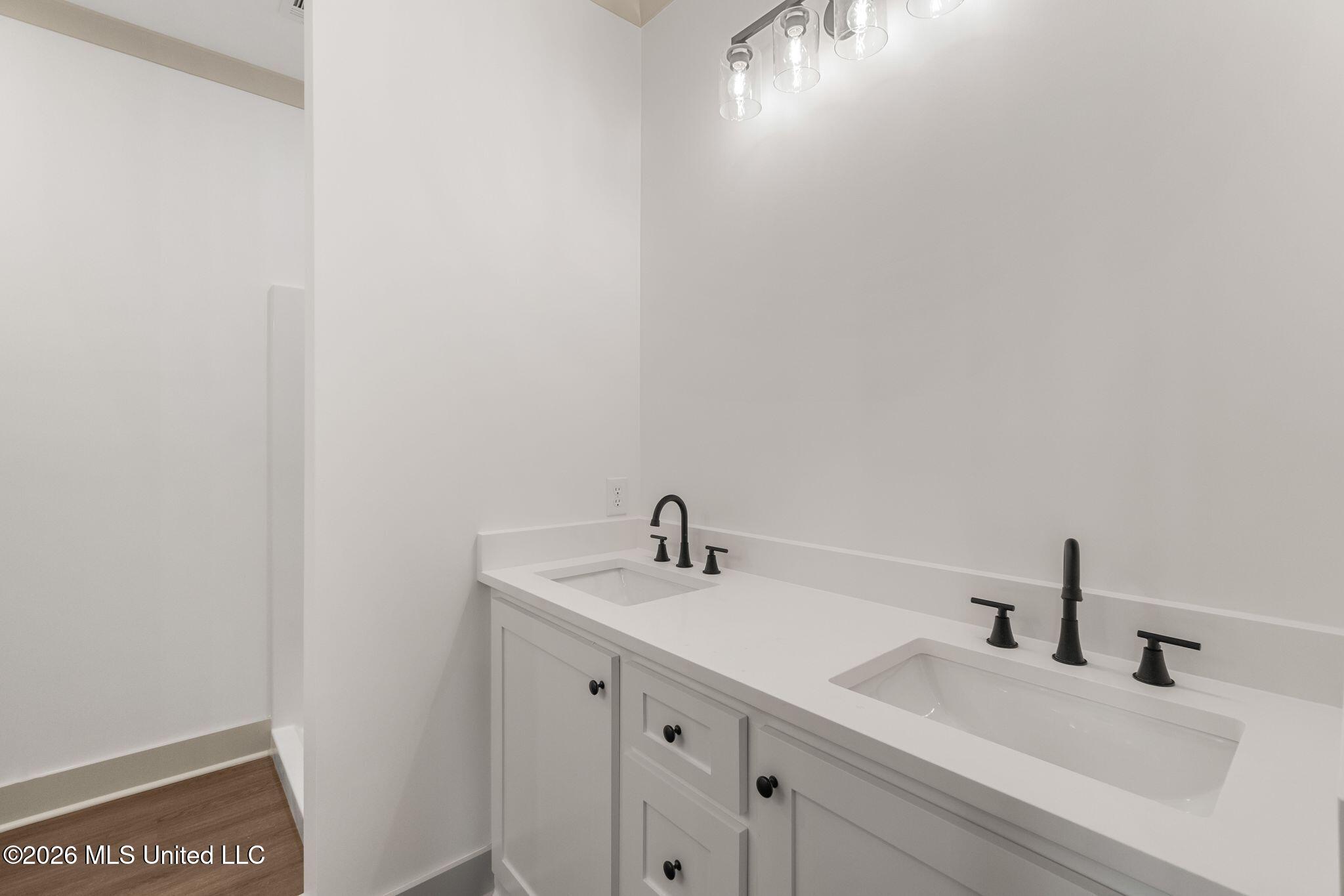 61 Noel Townsend Road Property Photo 21
