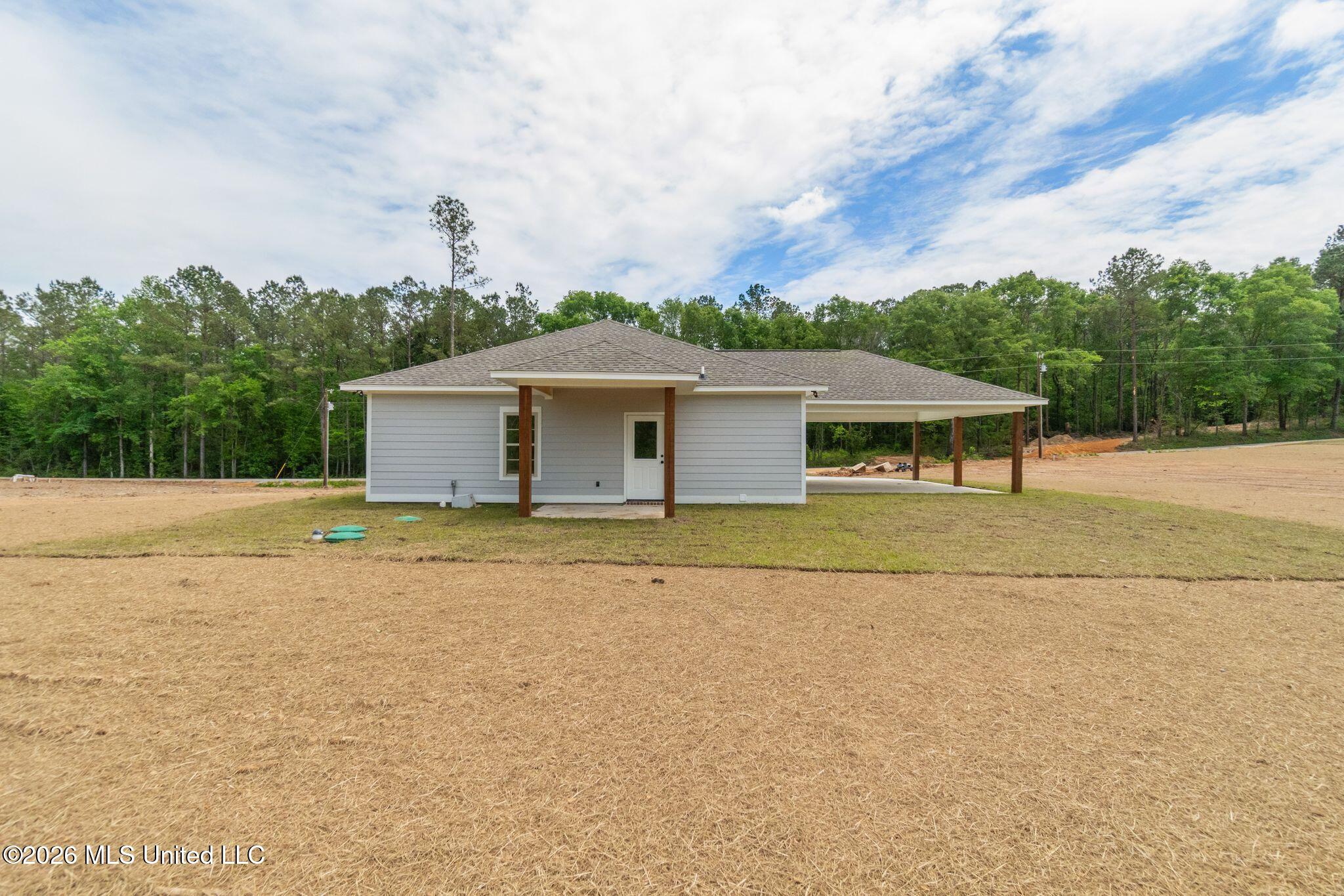 61 Noel Townsend Road Property Photo 37