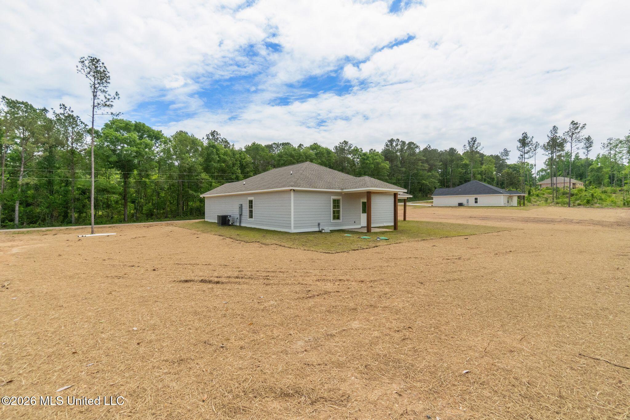 61 Noel Townsend Road Property Photo 38