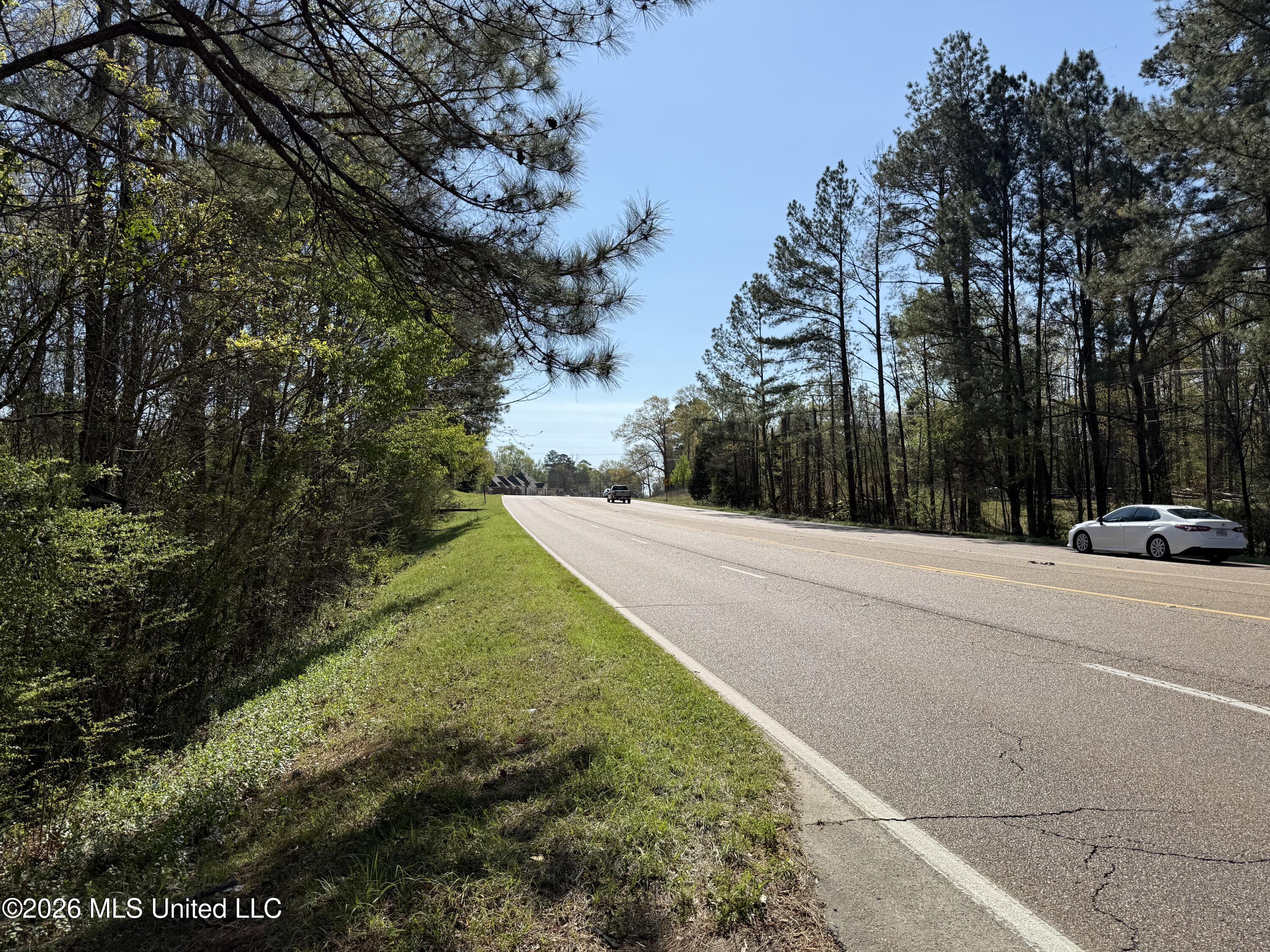 7020 S Siwell Road Property Photo 2