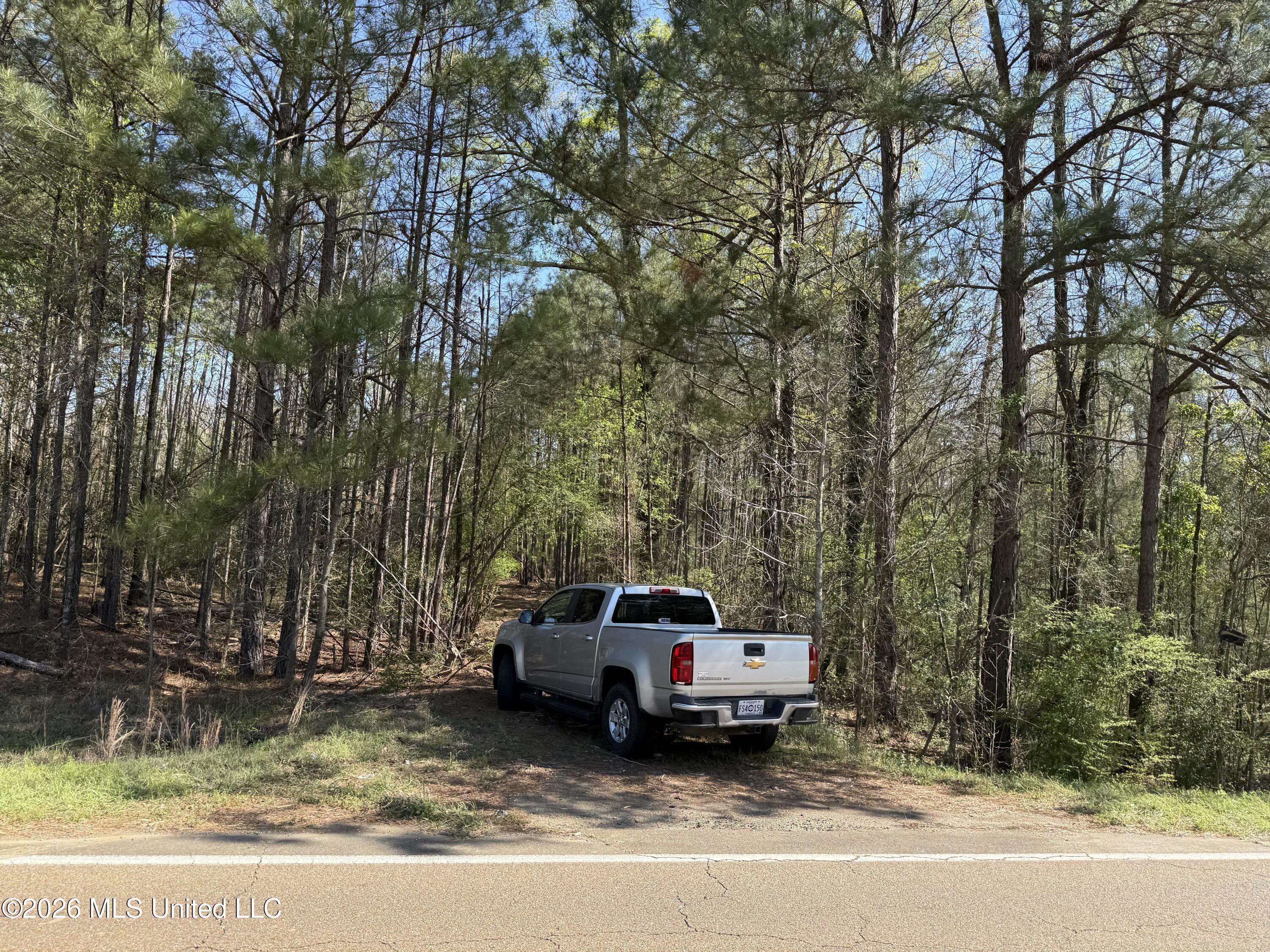 7020 S Siwell Road Property Photo 4