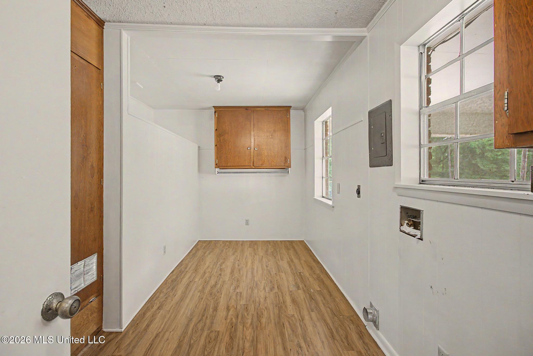 810 E College Avenue Property Photo 33