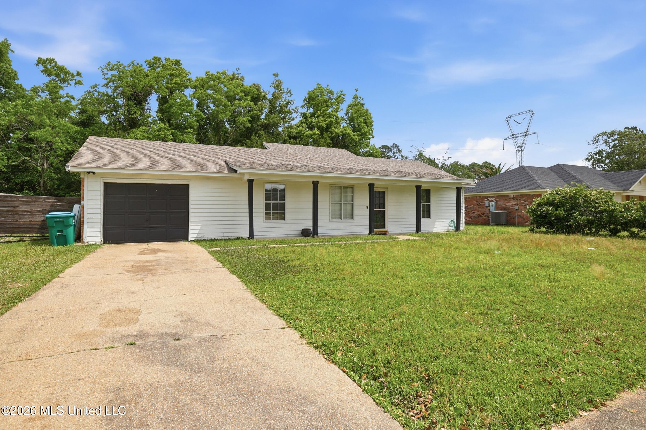 3905 Yosemite Drive Property Photo 4