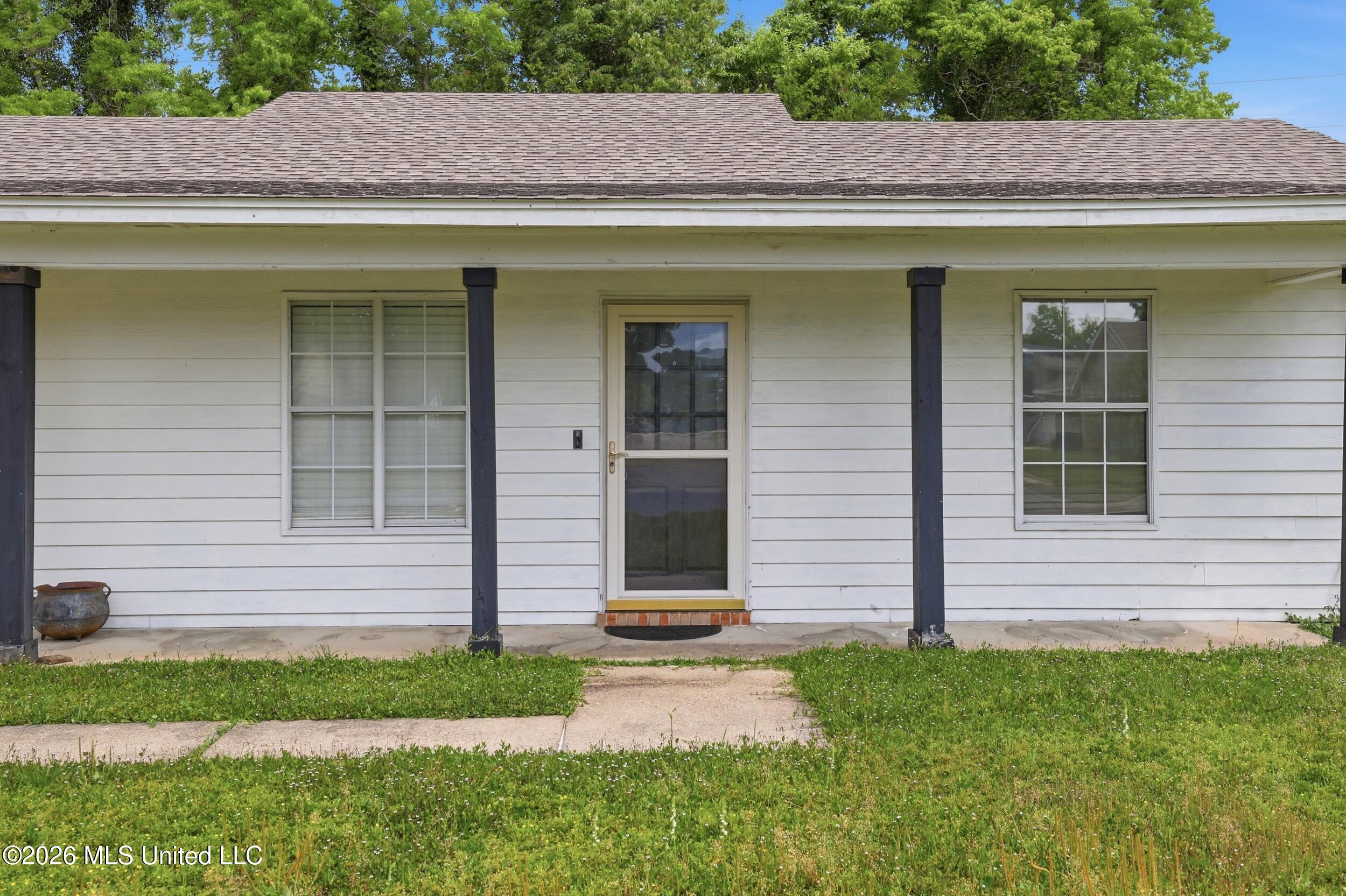 3905 Yosemite Drive Property Photo 6