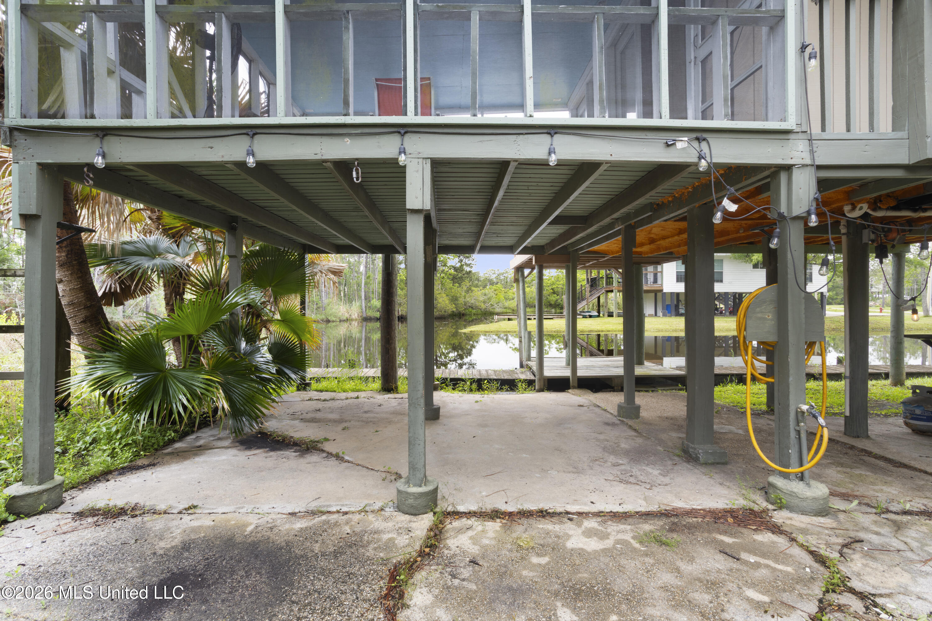 10091 River Drive Property Photo 9