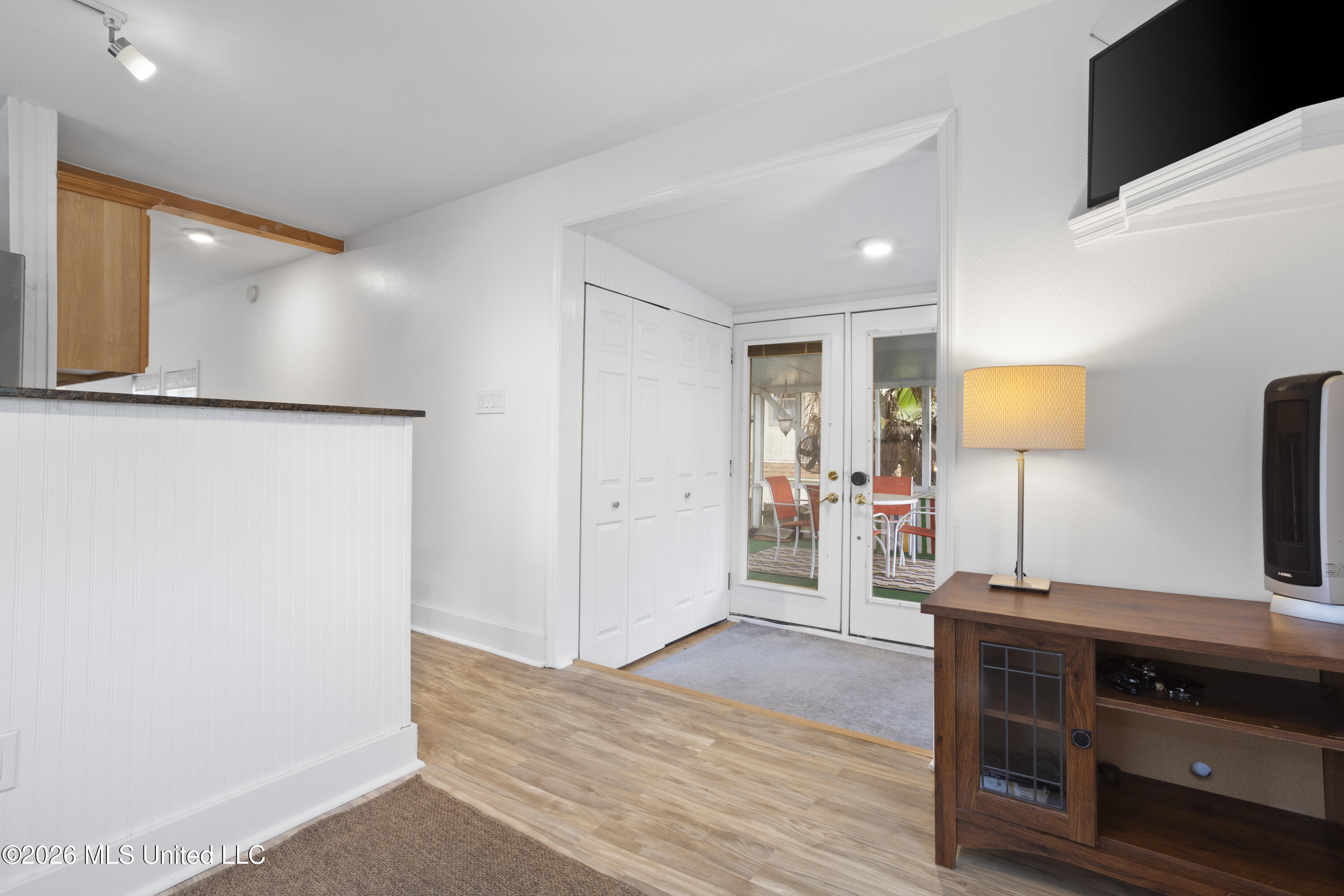 10091 River Drive Property Photo 23