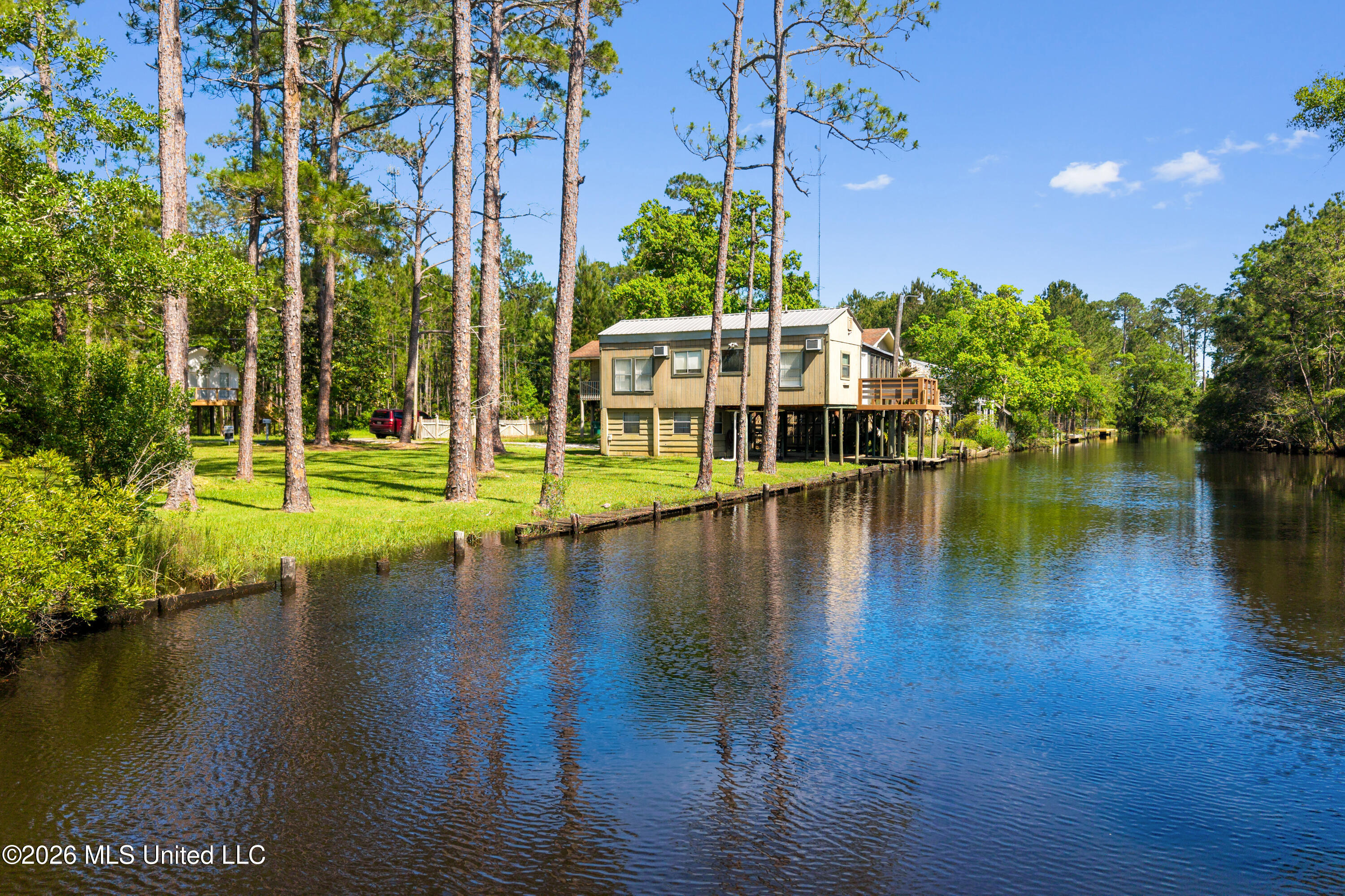 10091 River Drive Property Photo 57