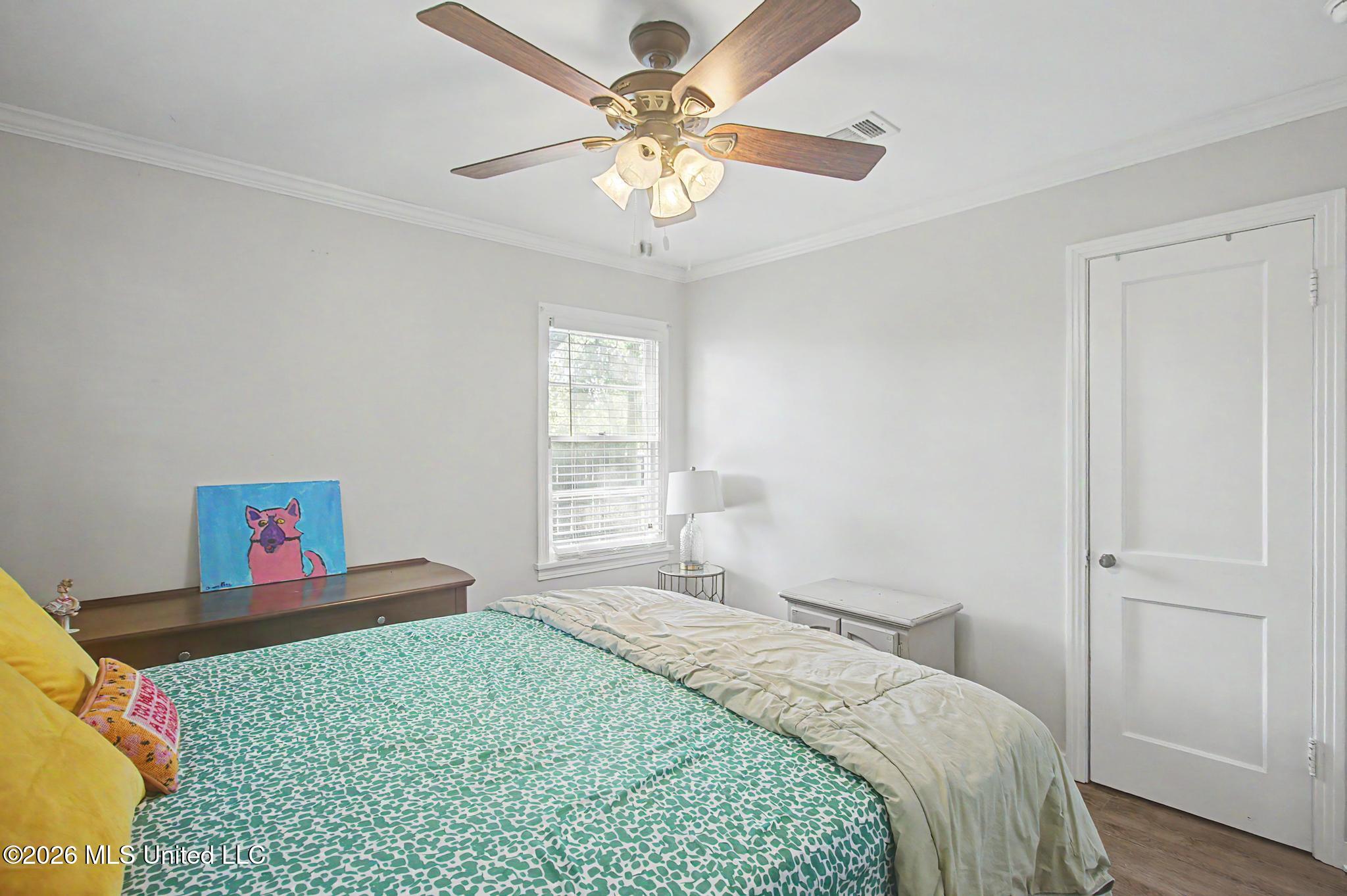 5102 Monroe Avenue Property Photo 10