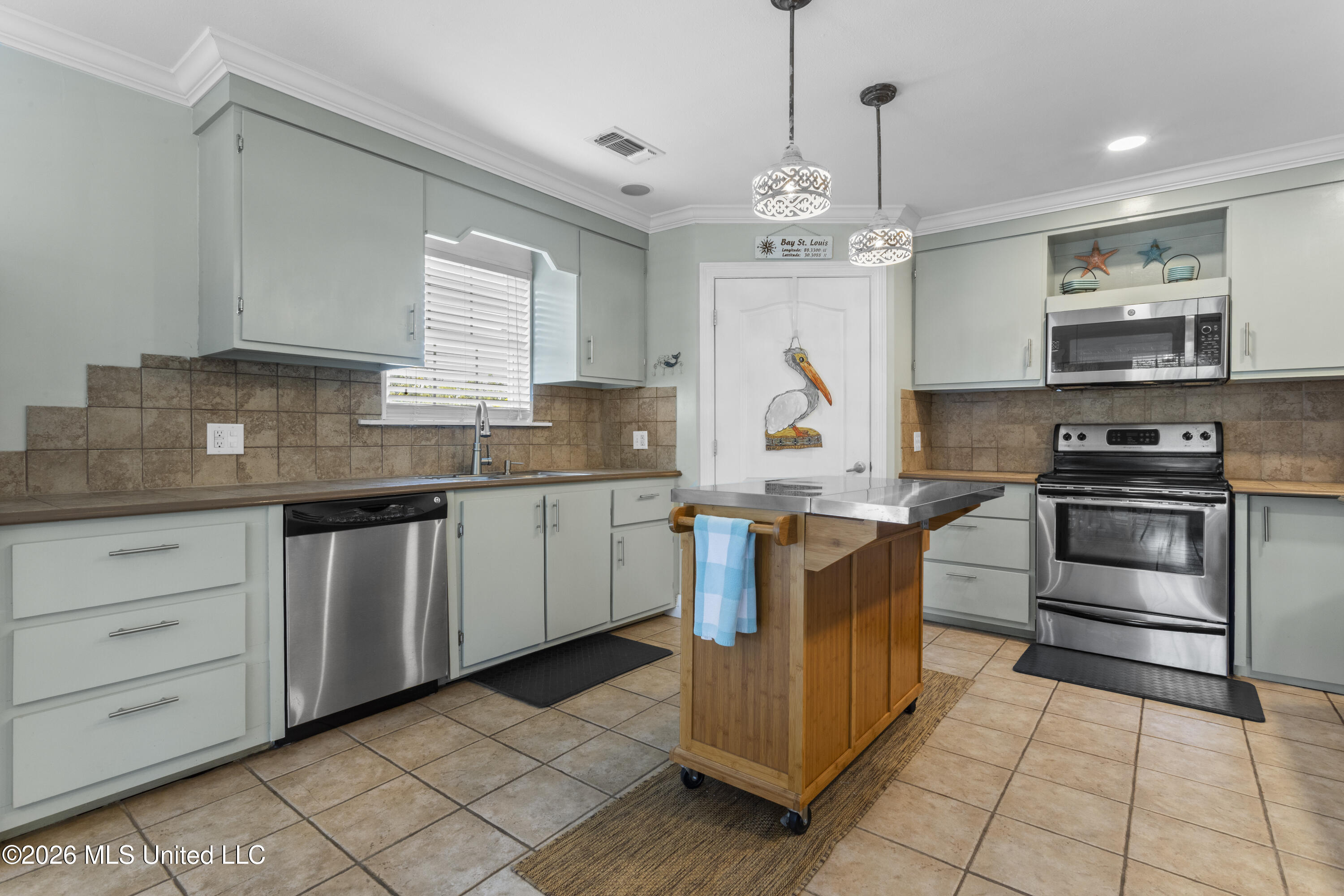 4229 21st Avenue Property Photo 19