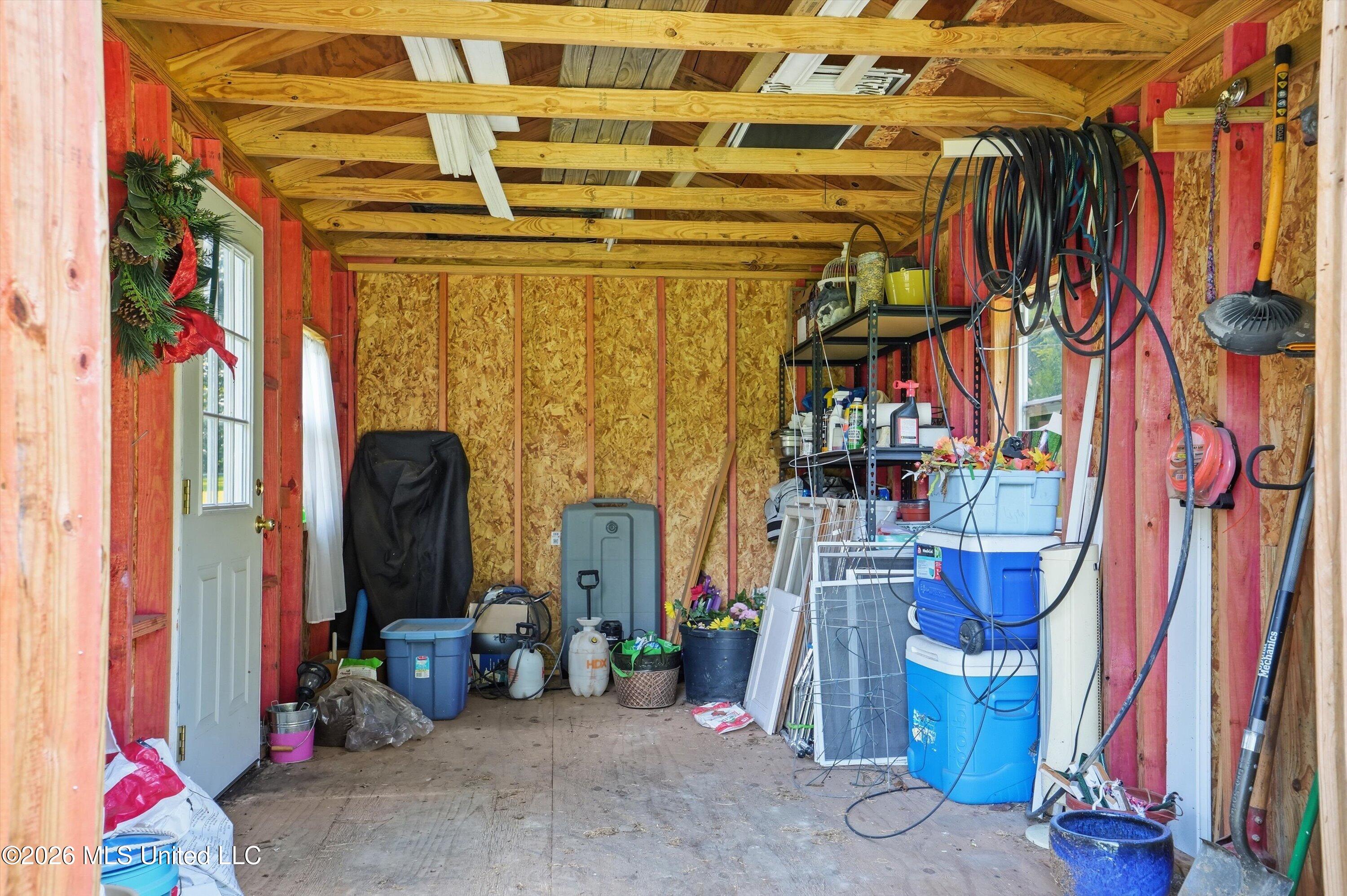 100 City Limits Road Property Photo 60