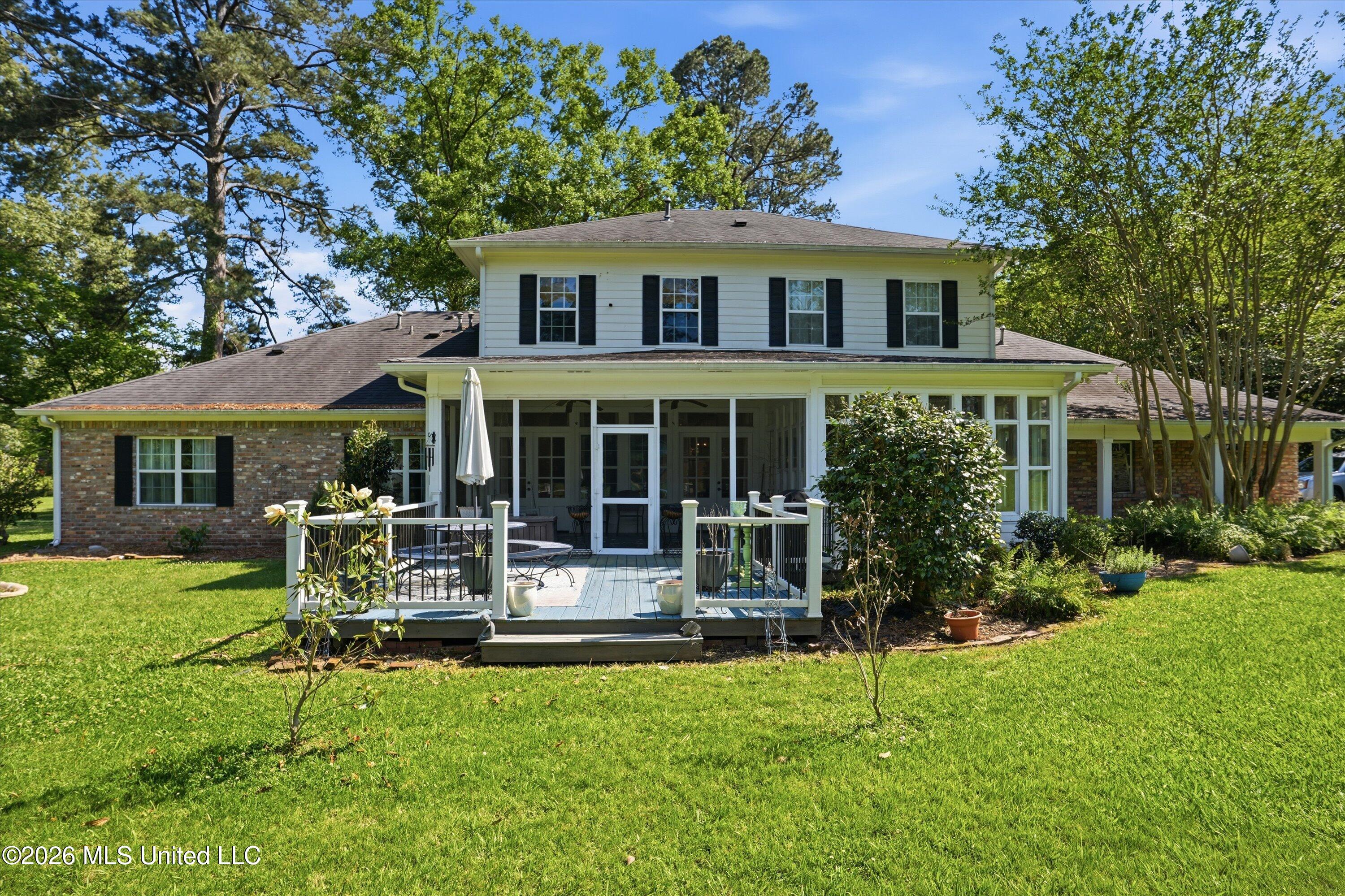 100 City Limits Road Property Photo 63