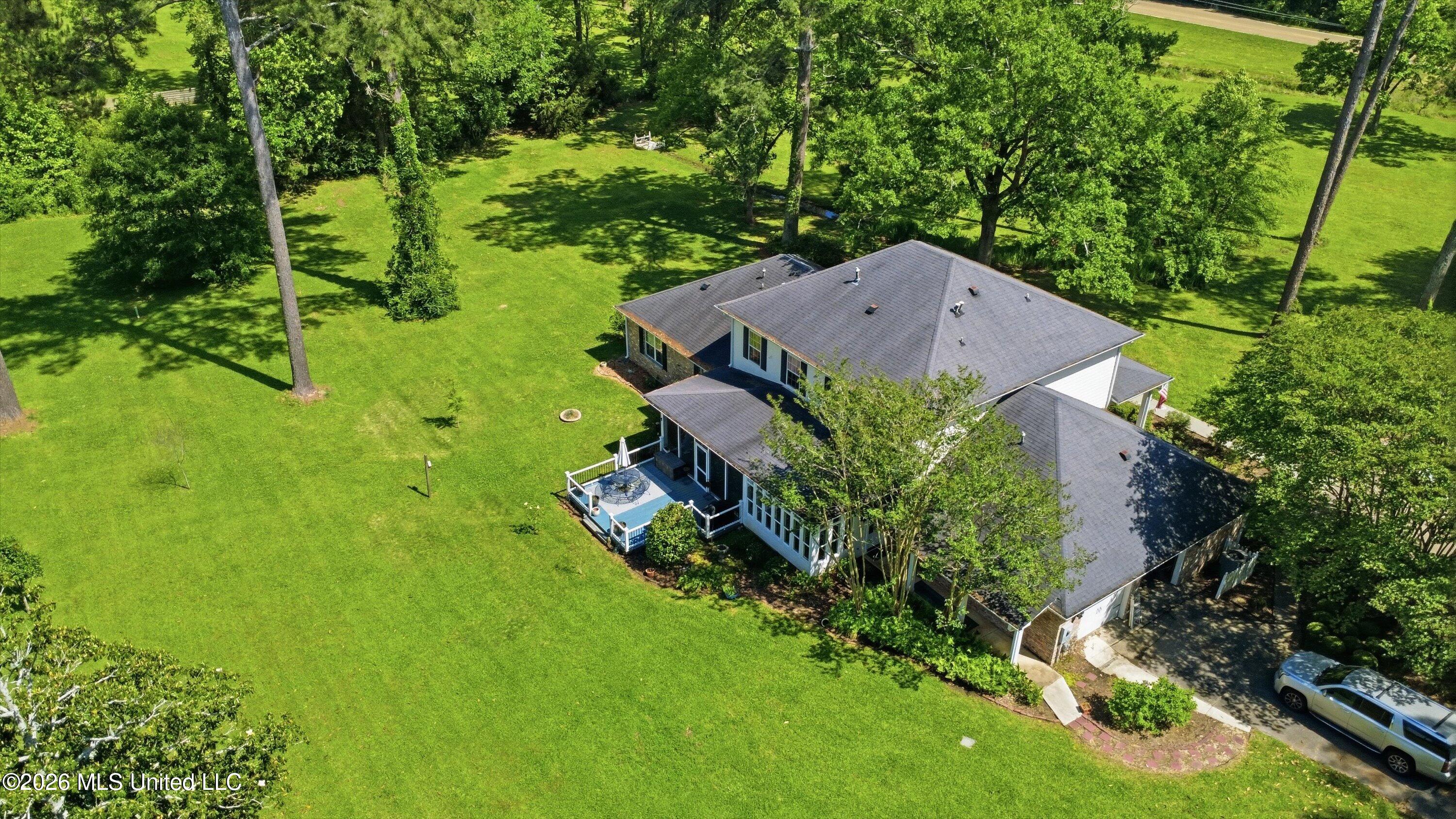 100 City Limits Road Property Photo 66