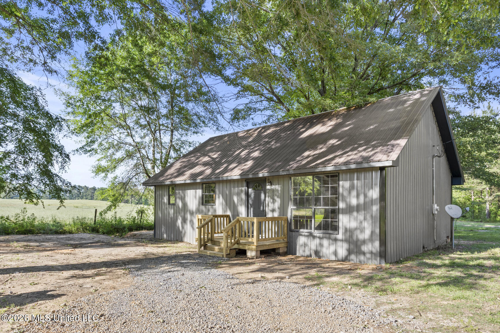 420 Risher Road Property Photo 1