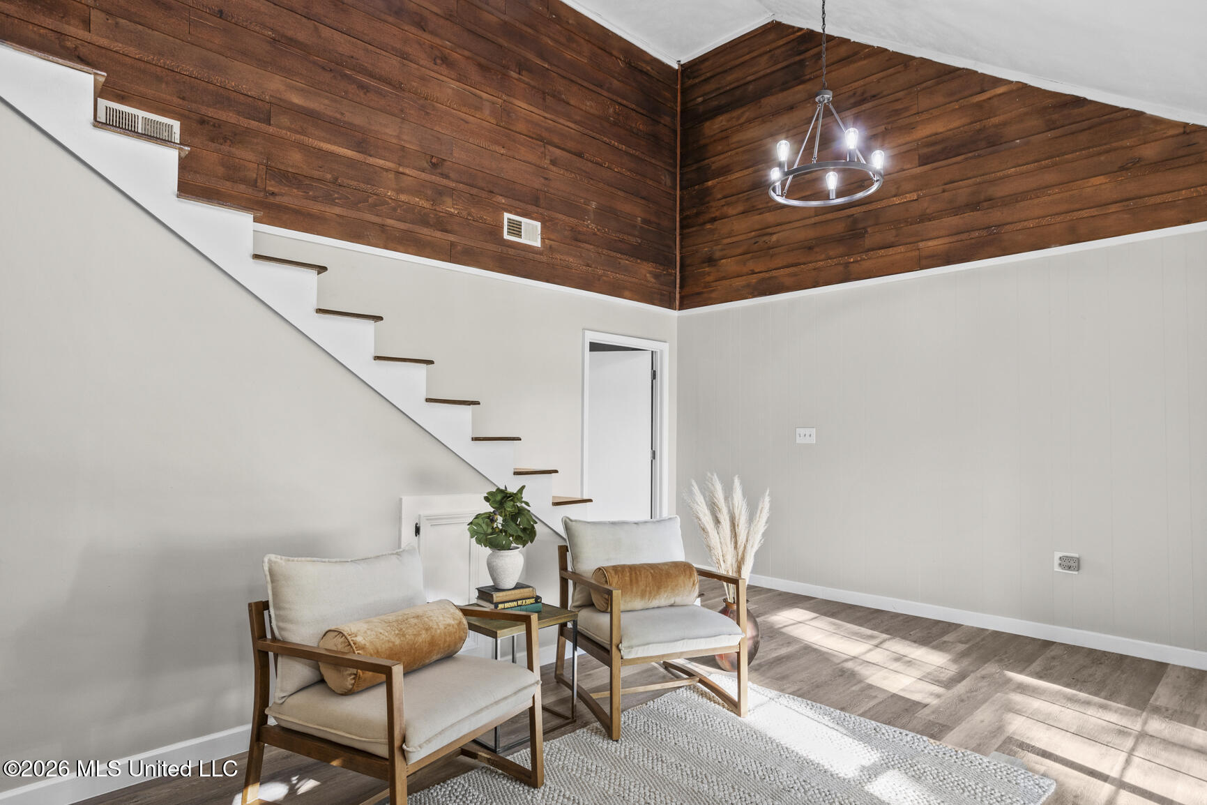 420 Risher Road Property Photo 9