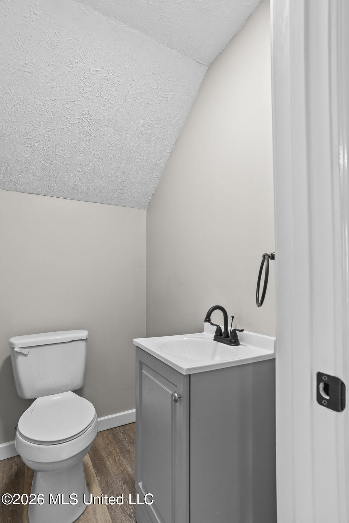 420 Risher Road Property Photo 17