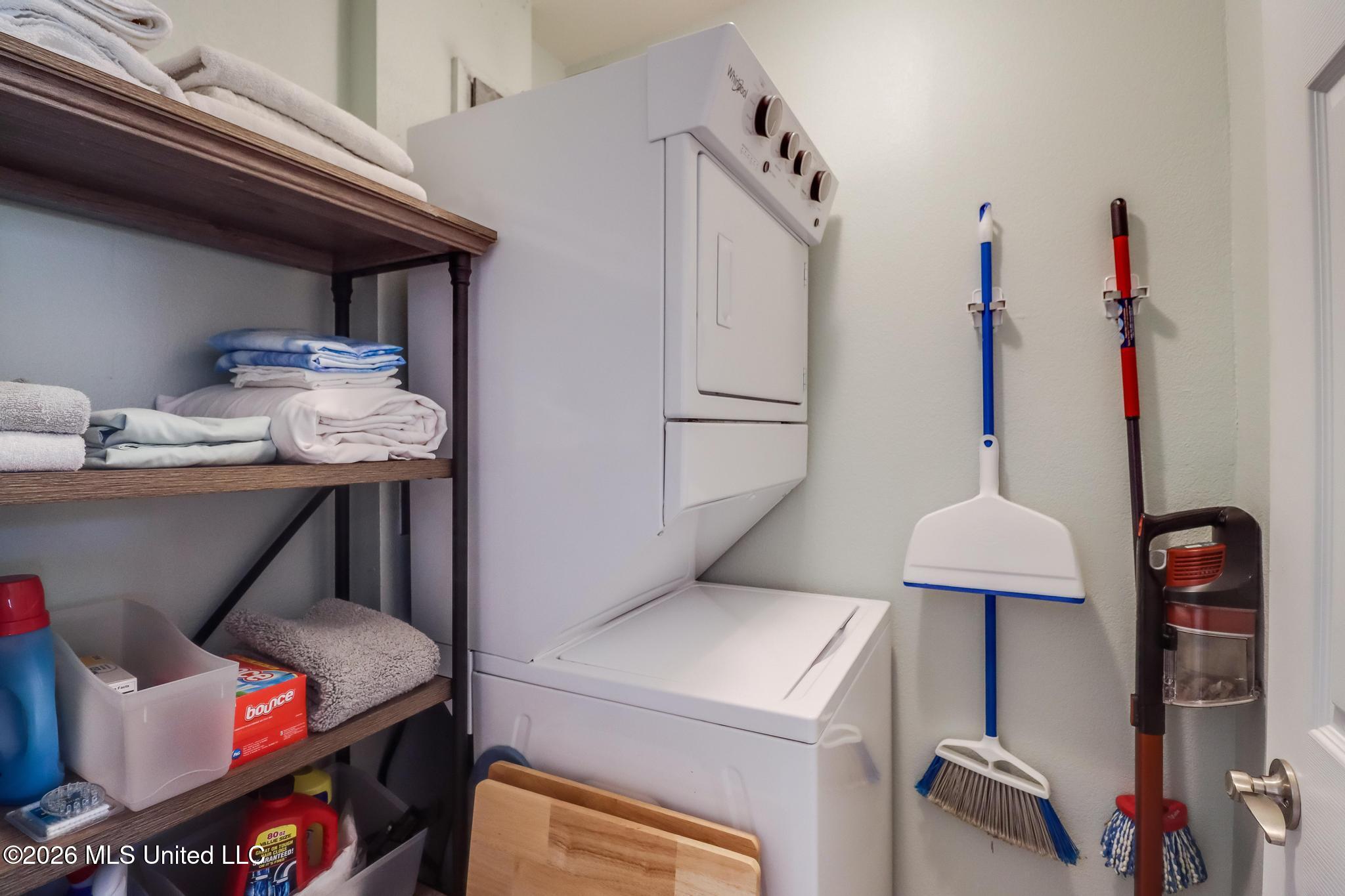 1282 Beach Boulevard Property Photo 14