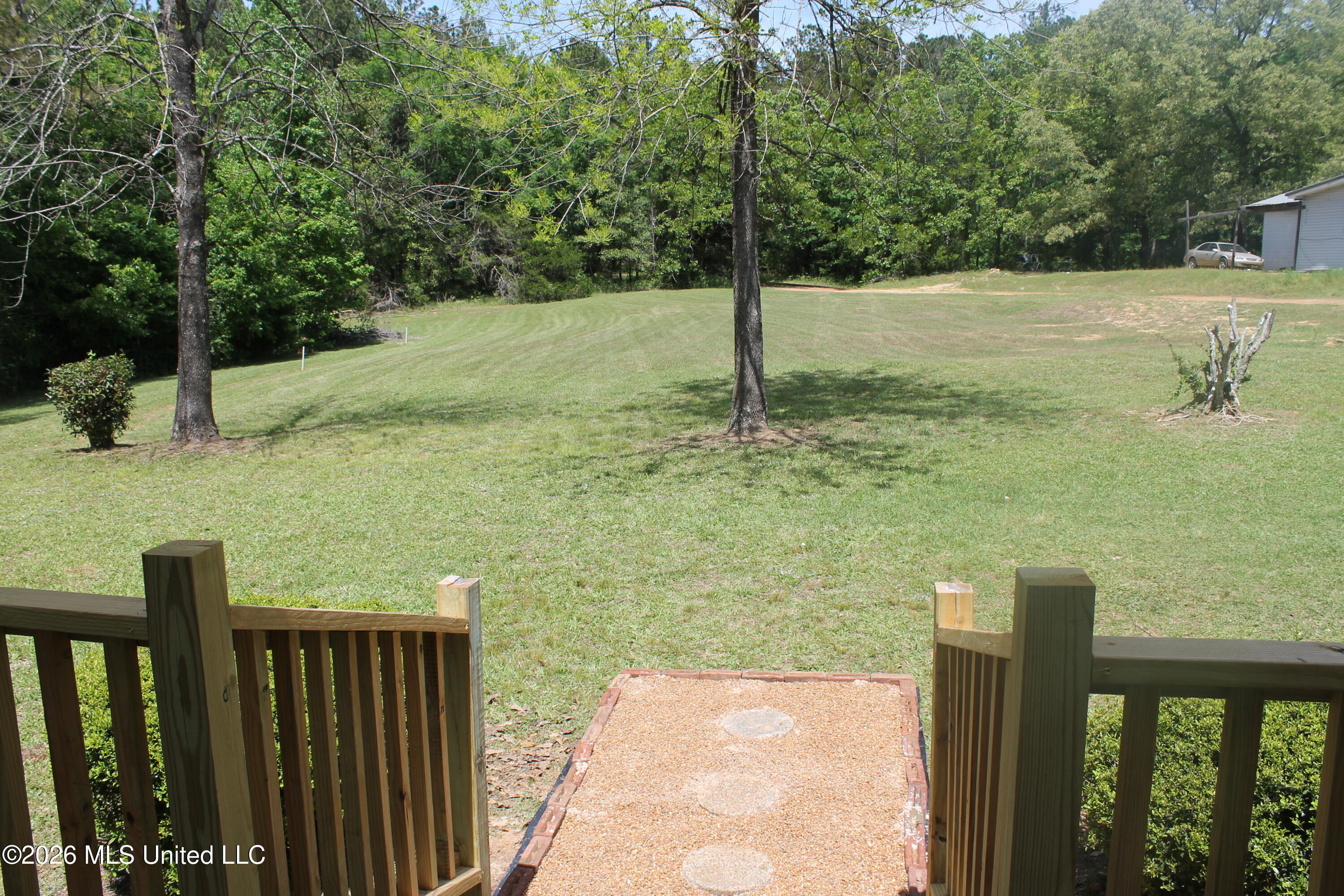 461b Roberts Road Property Photo 4