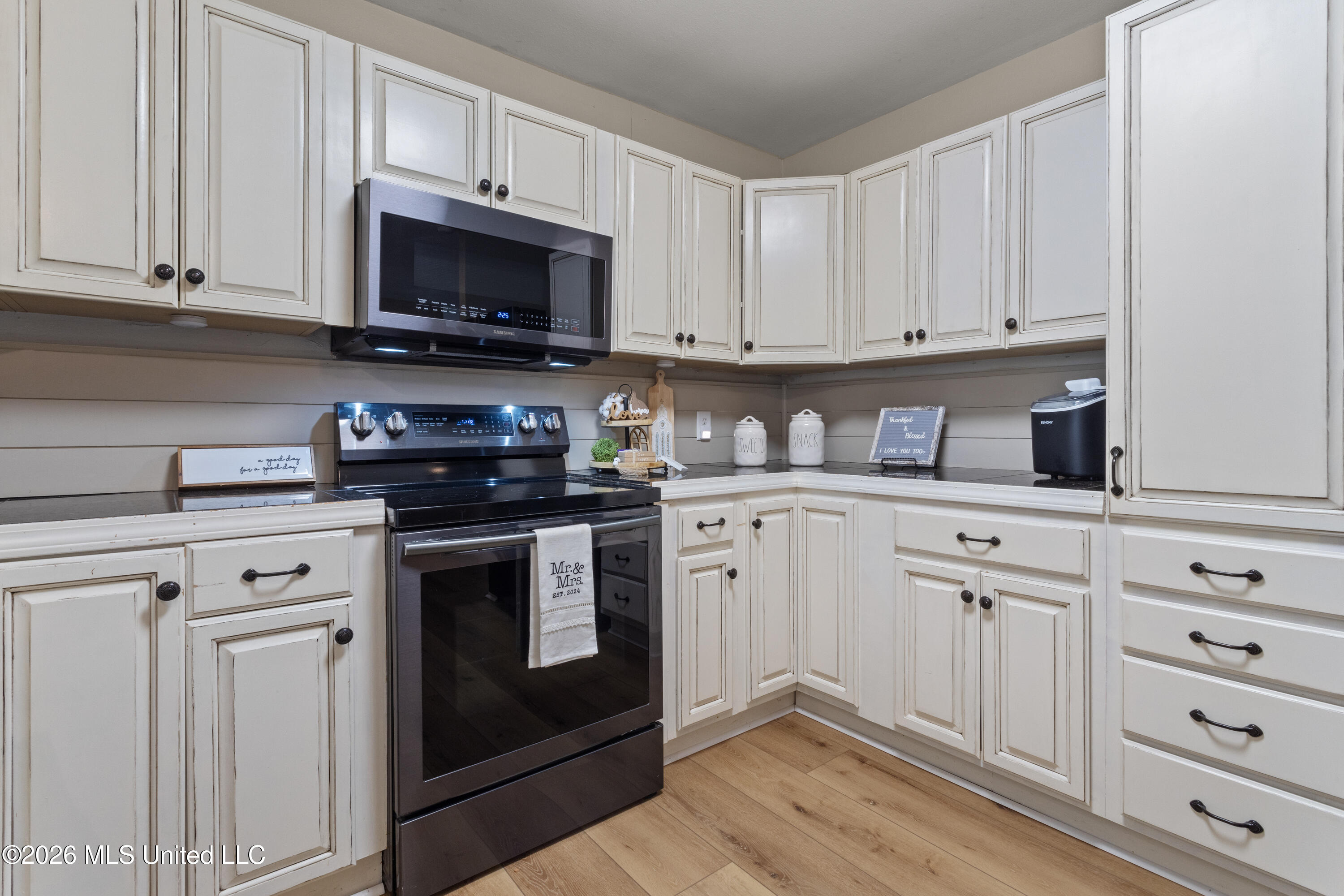 609 Beyer Drive Property Photo 15
