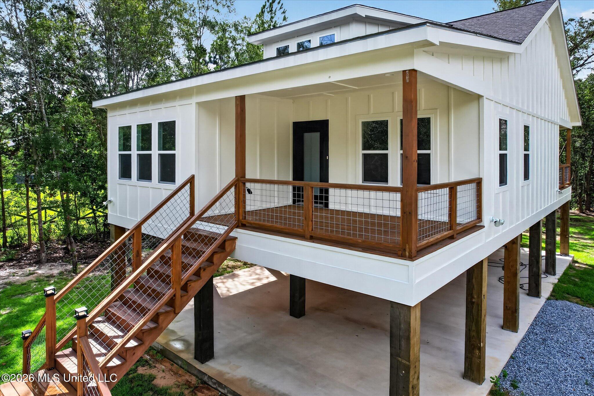 1225 Taranto Street Property Photo 3