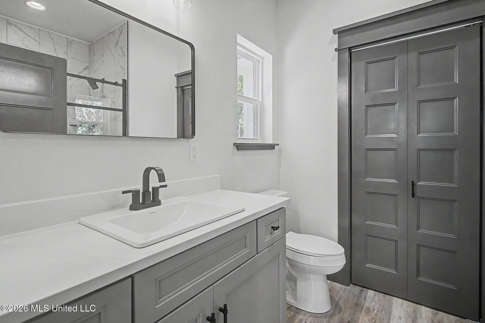 1225 Taranto Street Property Photo 18