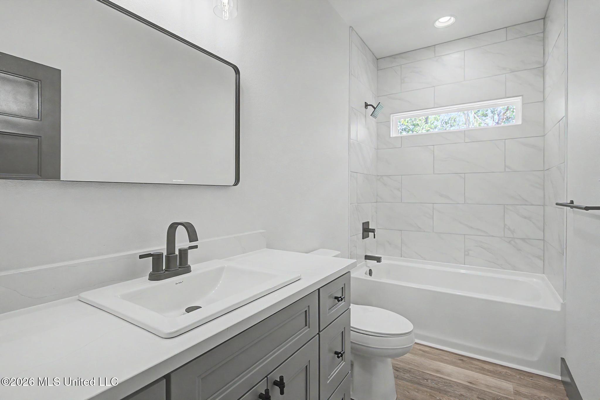1225 Taranto Street Property Photo 21
